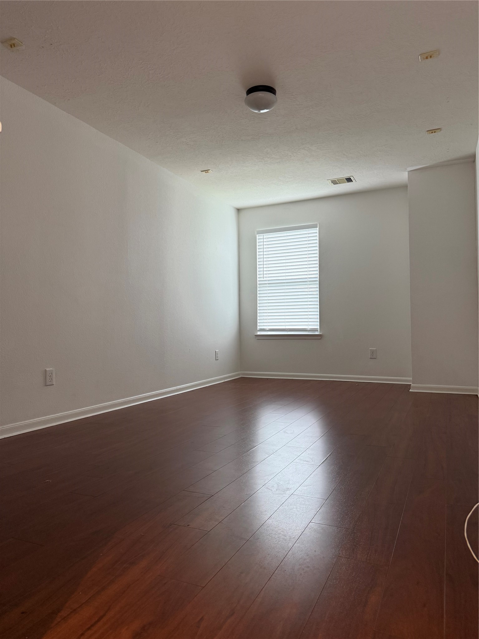 2542 Skyview Point Drive Property Photo 8