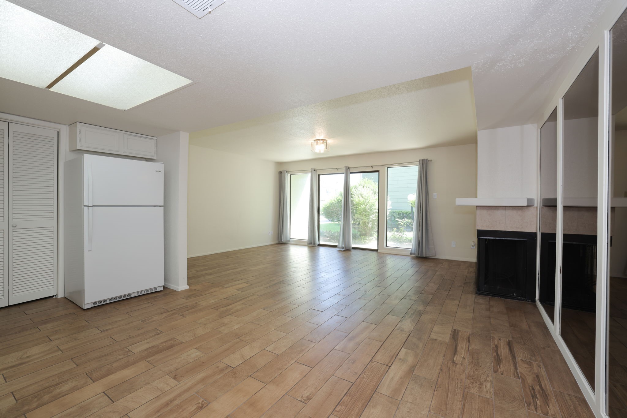 14777 Wunderlich Drive 809 Property Photo 3