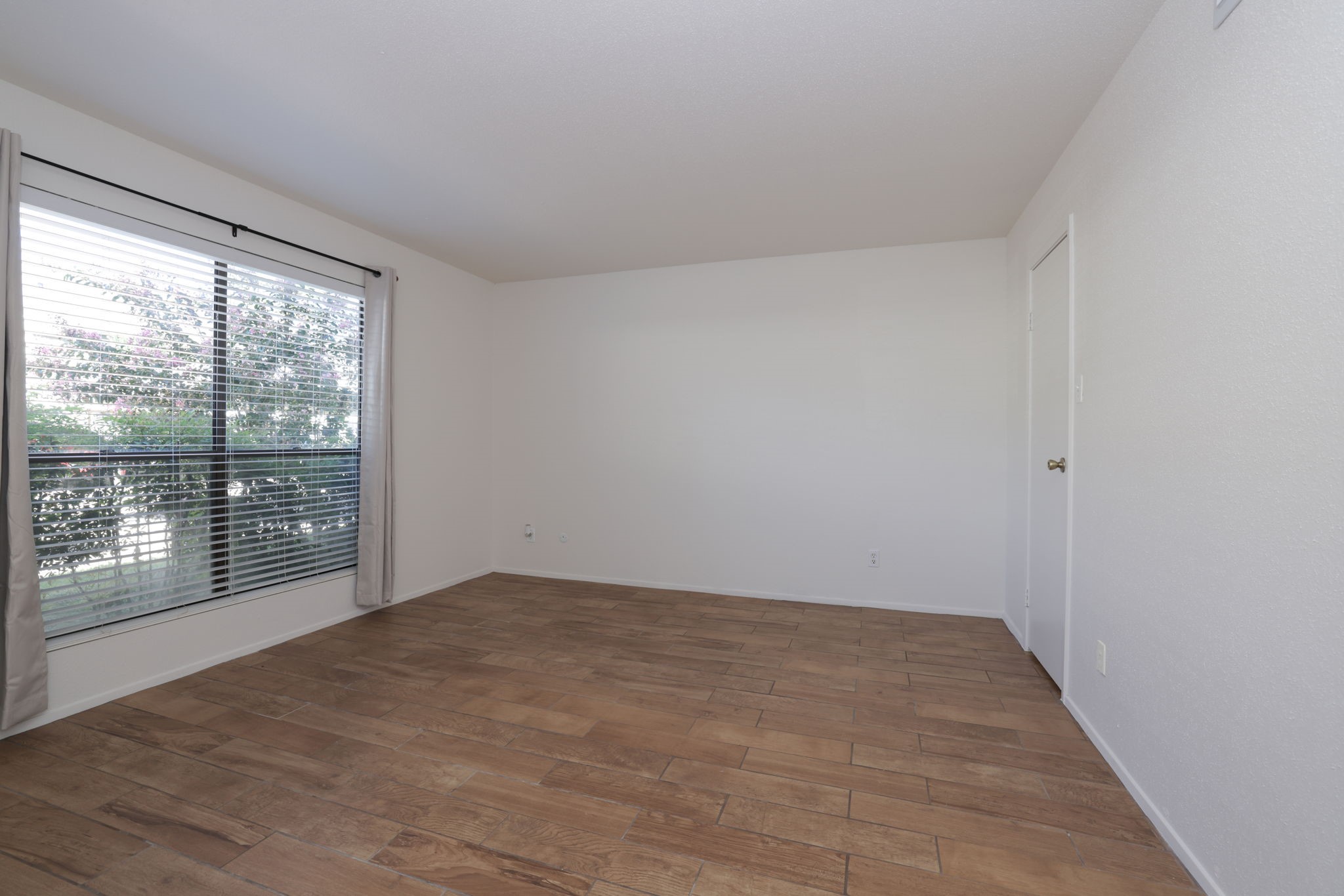 14777 Wunderlich Drive 809 Property Photo 17