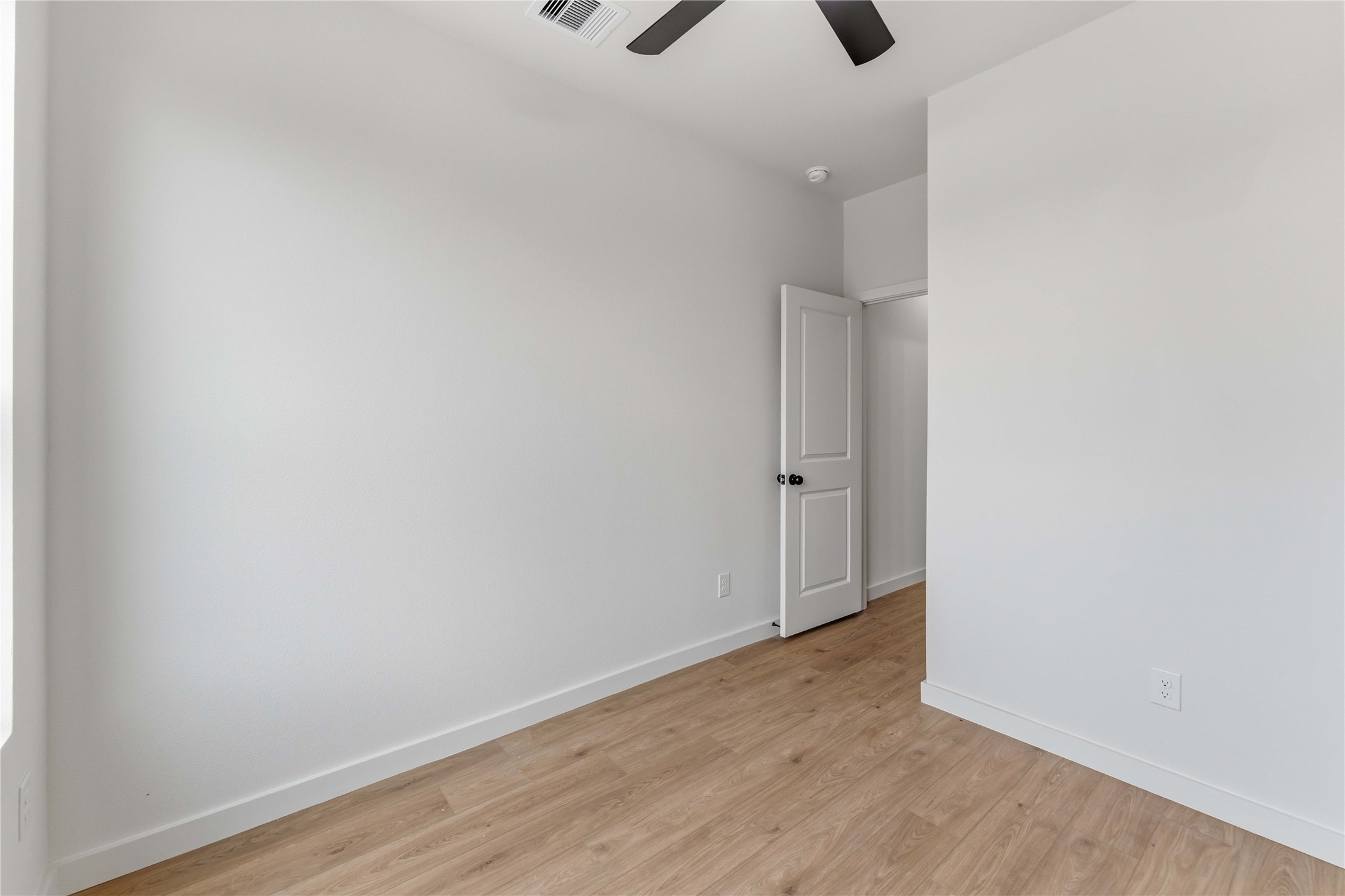 760 Lucky Street B Property Photo 25