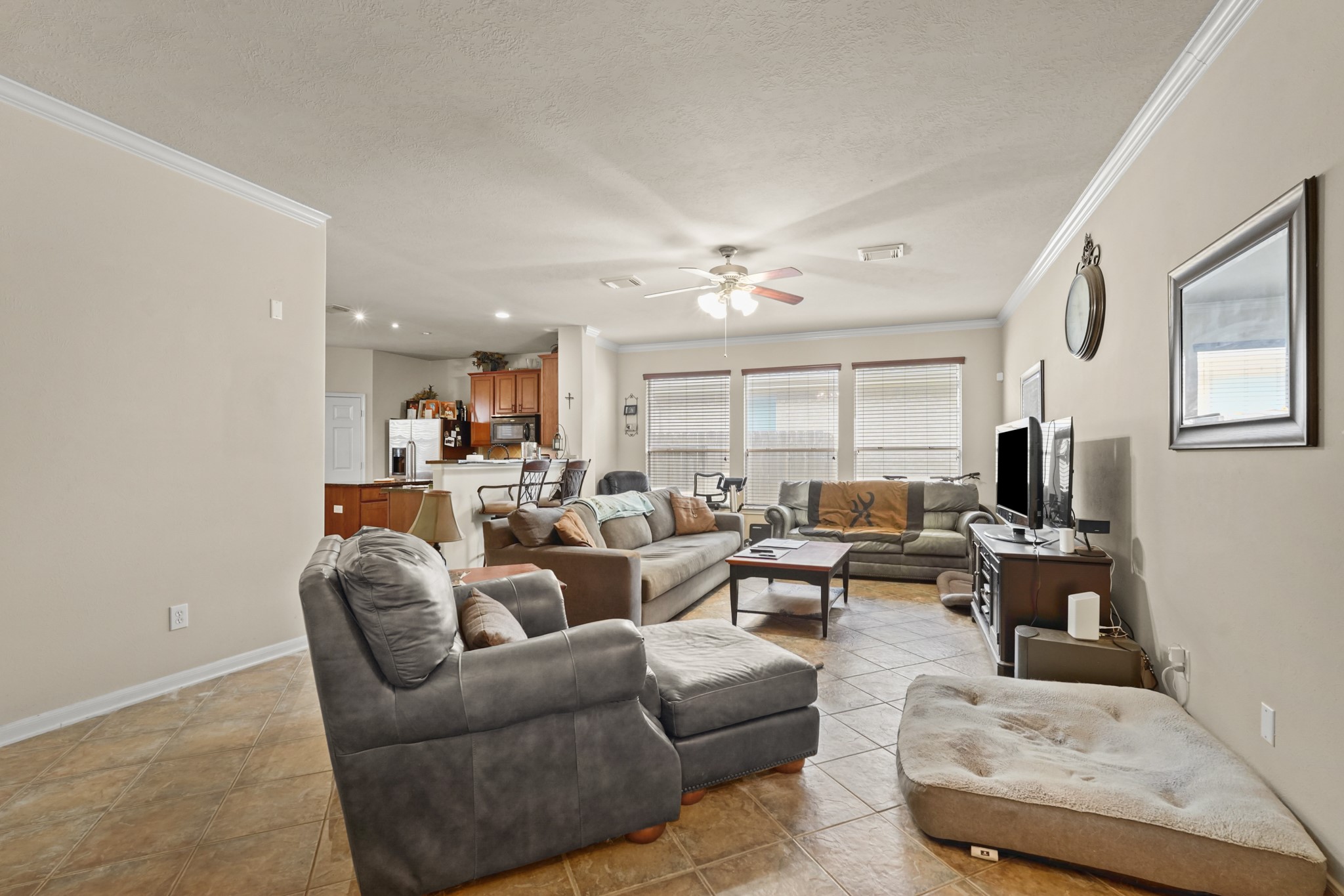 7330 Jacobs Well Drive Property Photo 4