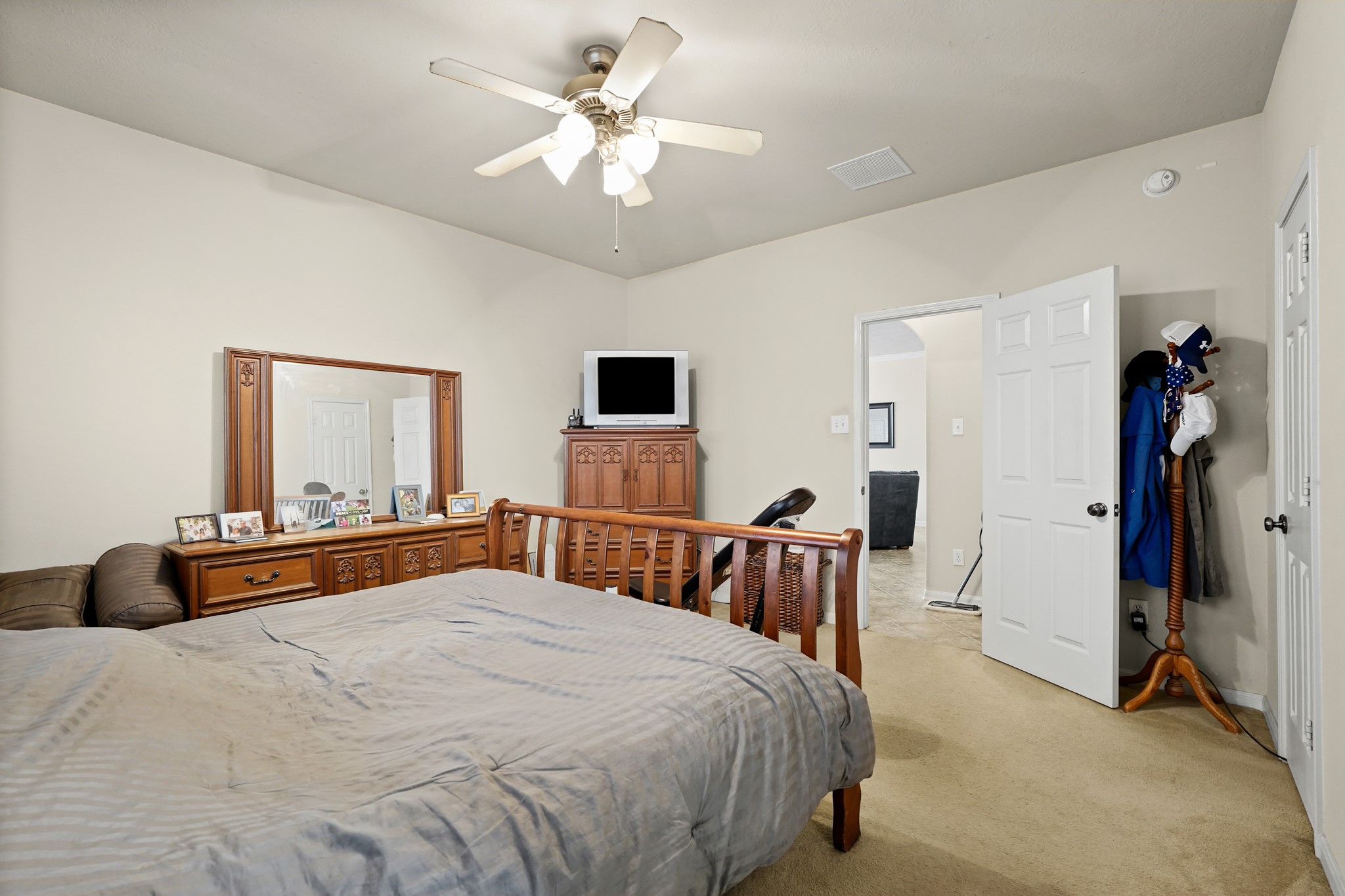 7330 Jacobs Well Drive Property Photo 15