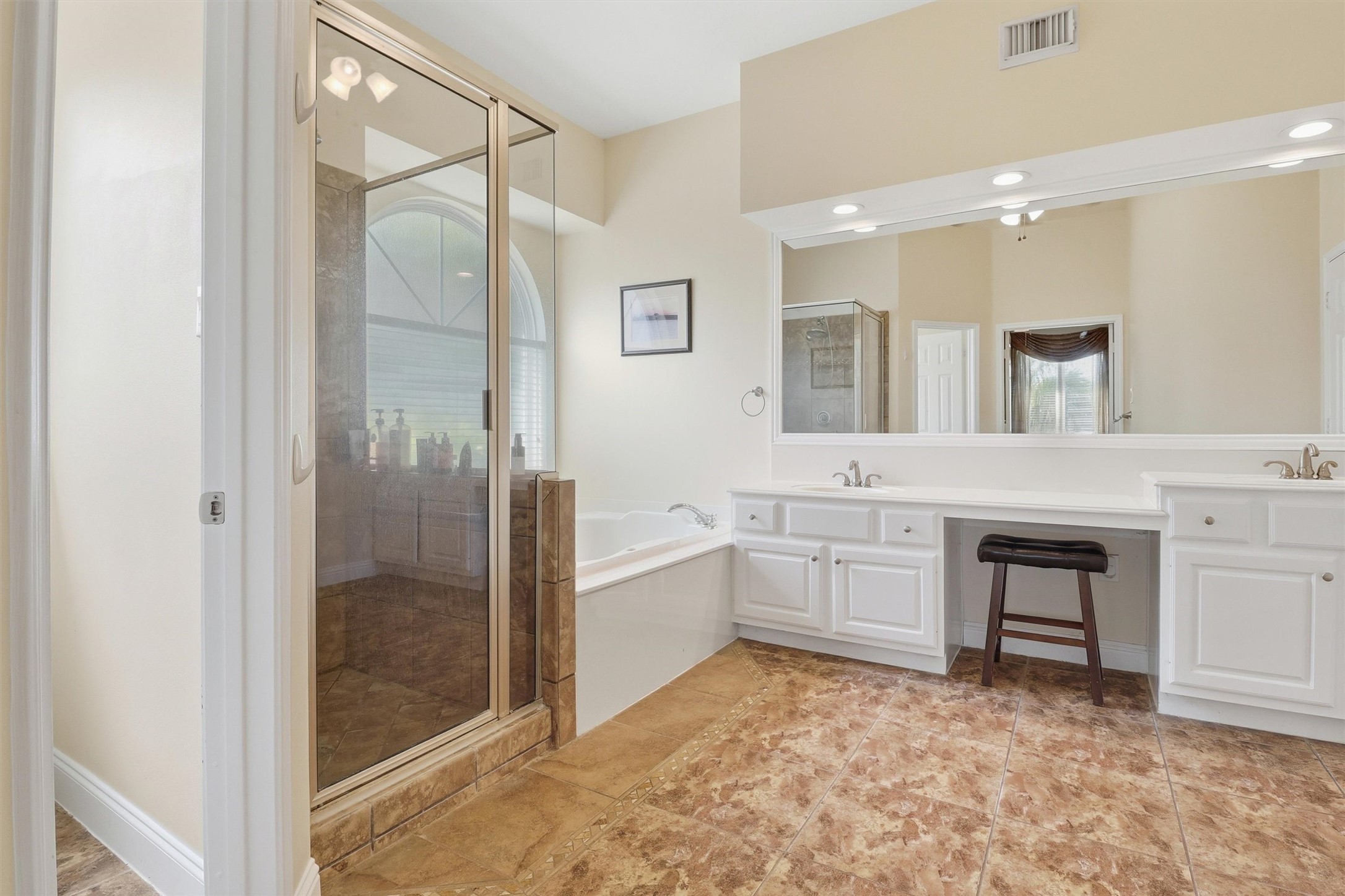 1123 Wellshire Drive Property Photo 32