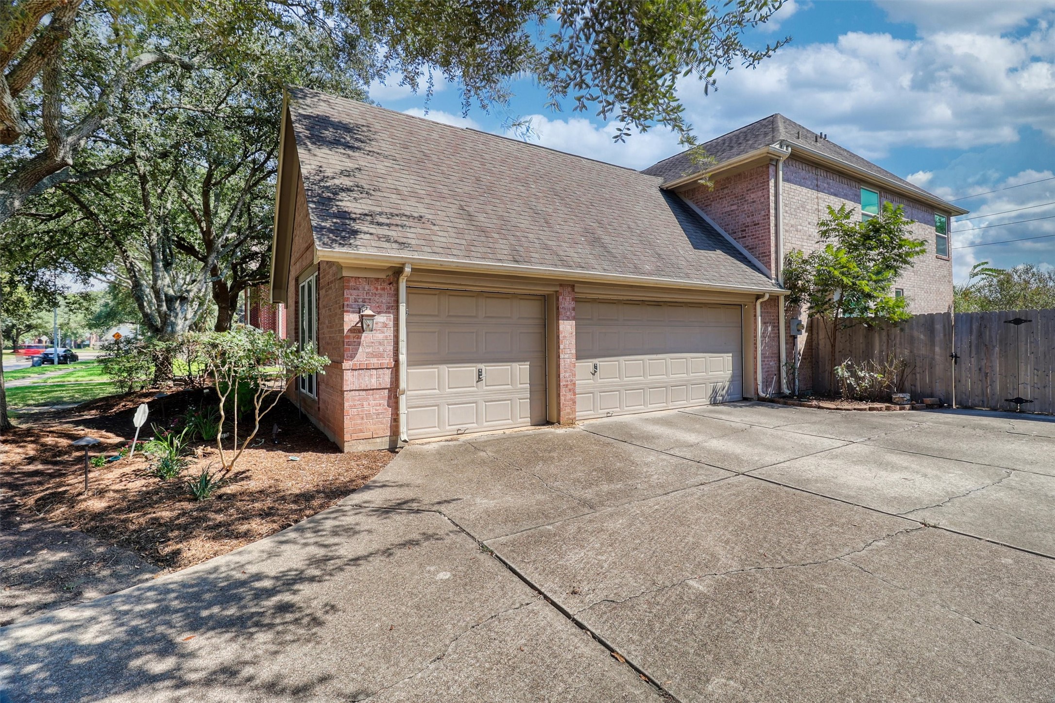 1123 Wellshire Drive Property Photo 40