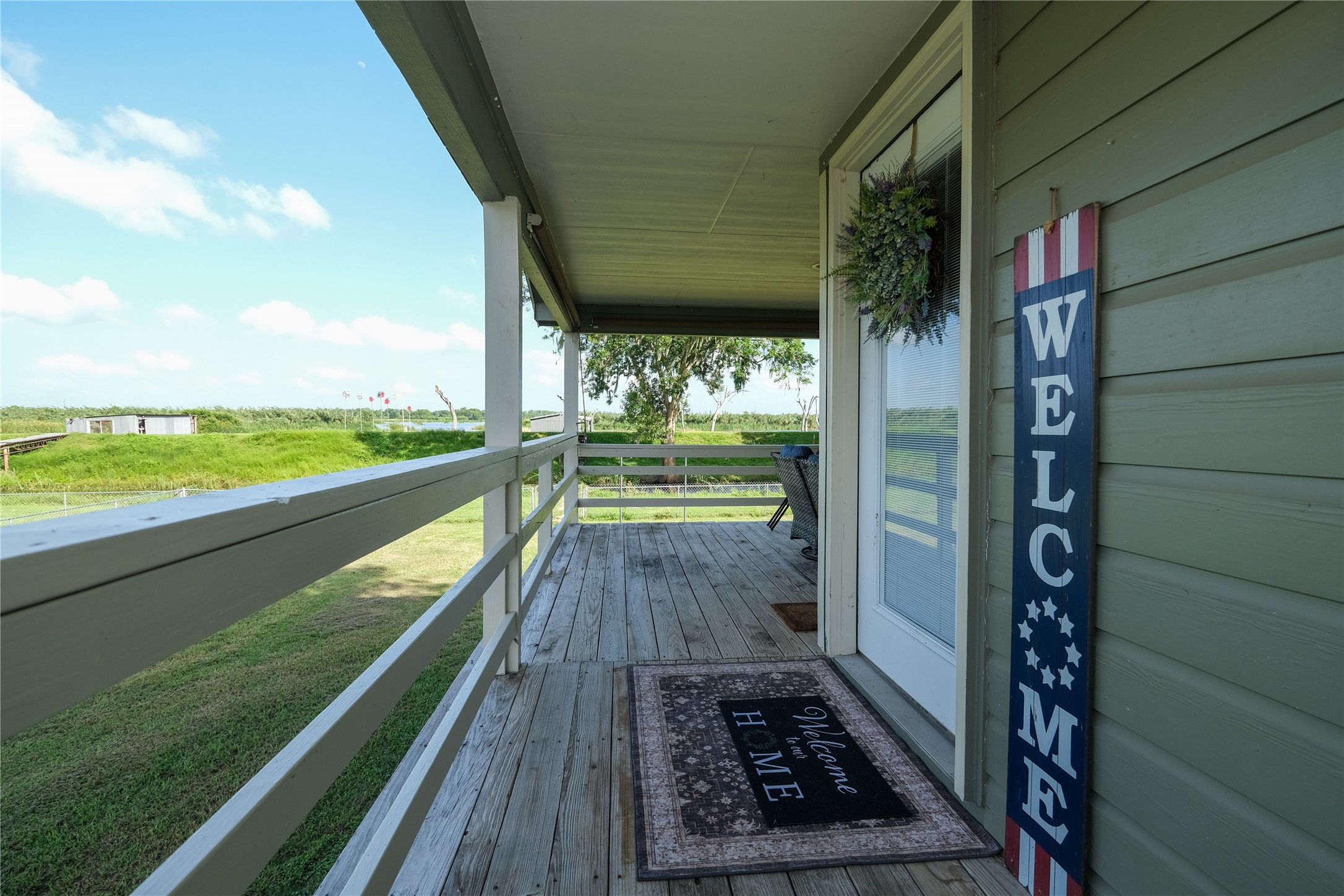 29523 County Road 25 Property Photo 1