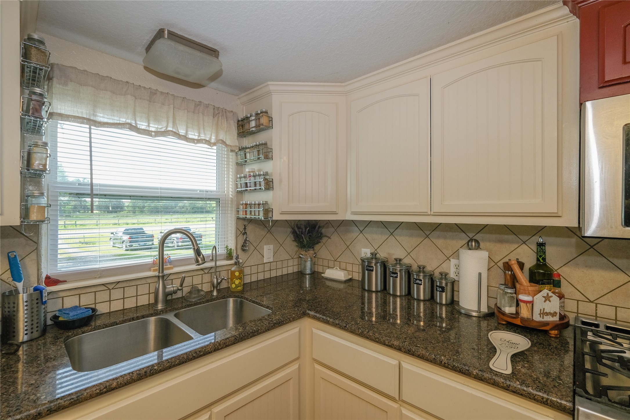 29523 County Road 25 Property Photo 4