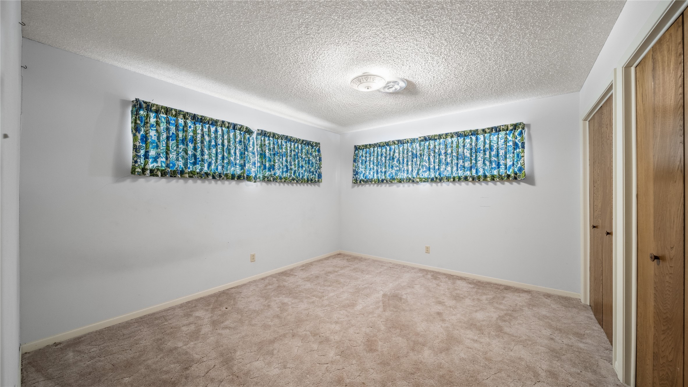 674 N Polk Property Photo 13