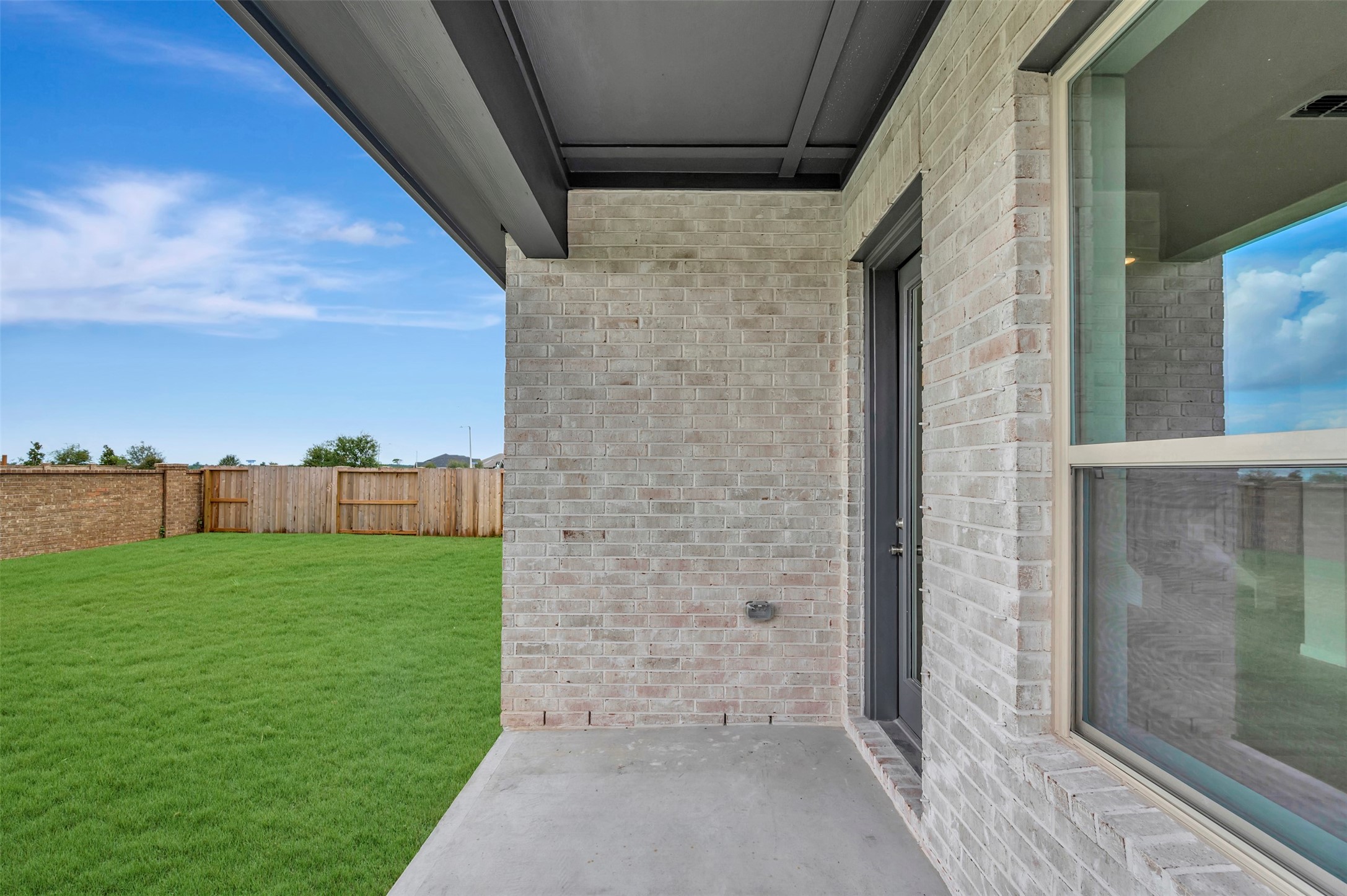 12314 Mead Grove Drive Property Photo 9