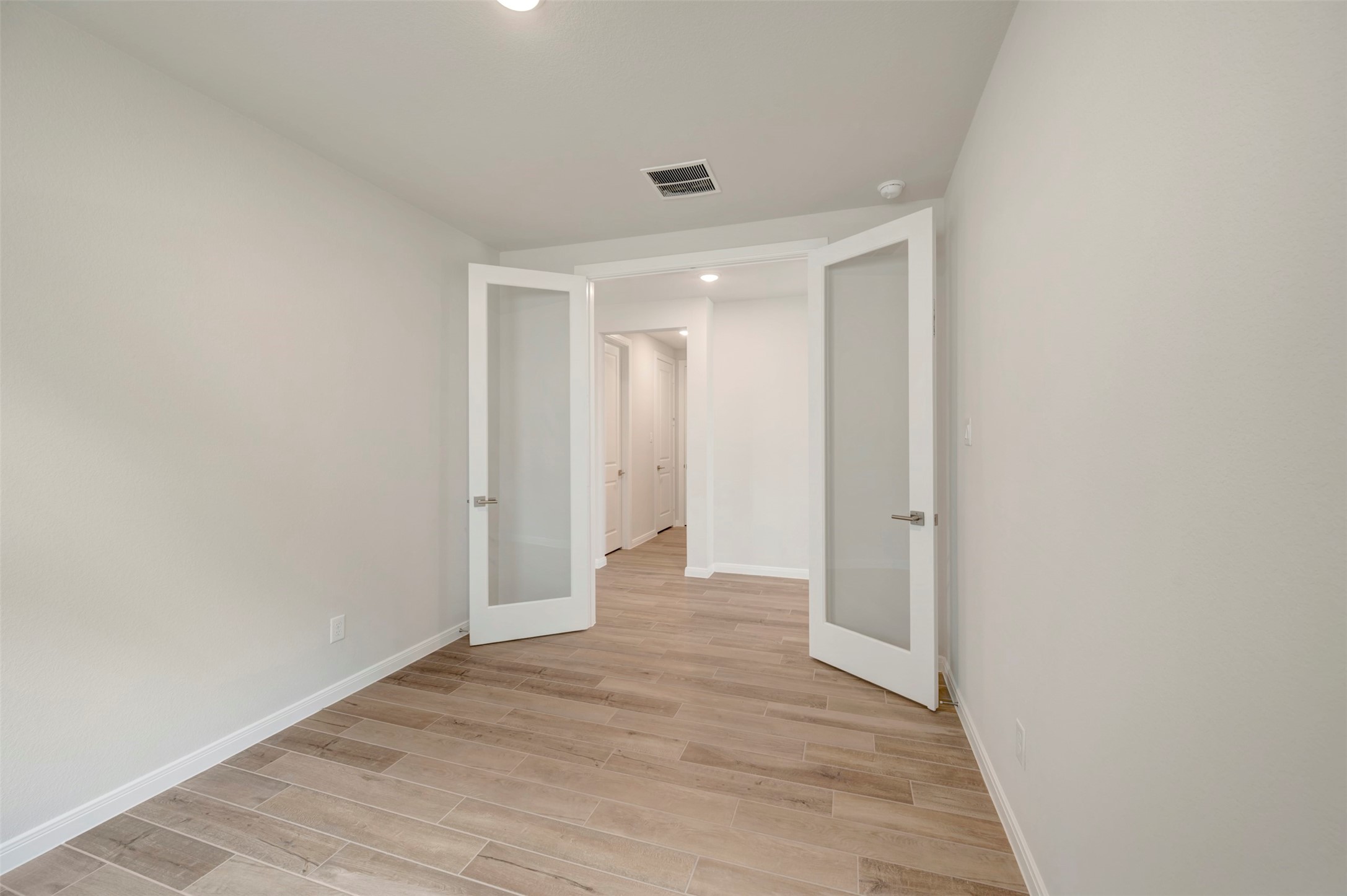 12314 Mead Grove Drive Property Photo 18