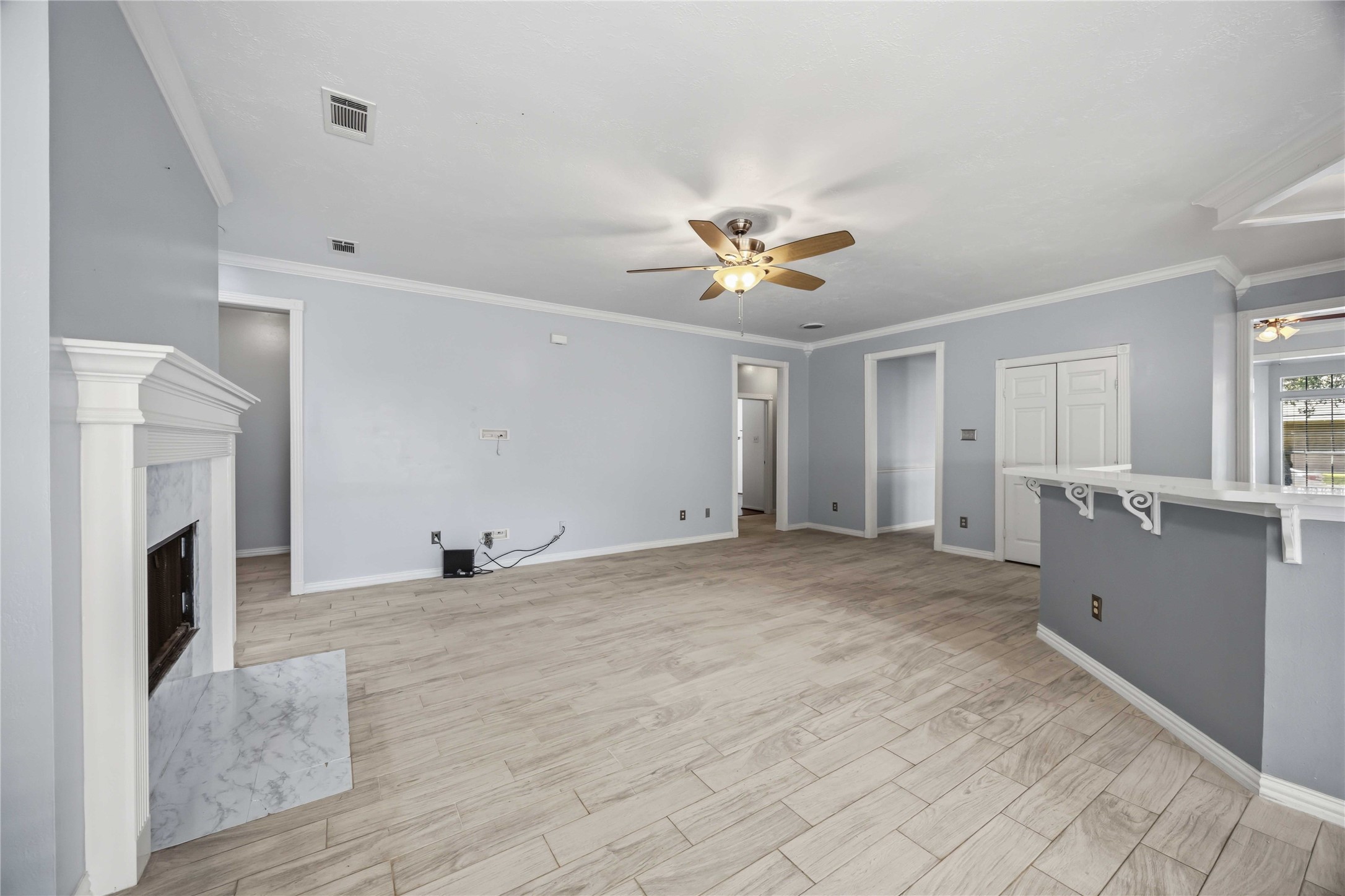 807 Fairpark Lane Property Photo 13