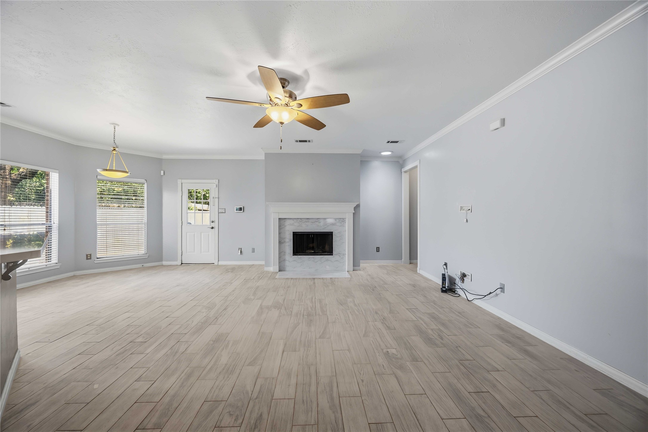 807 Fairpark Lane Property Photo 15