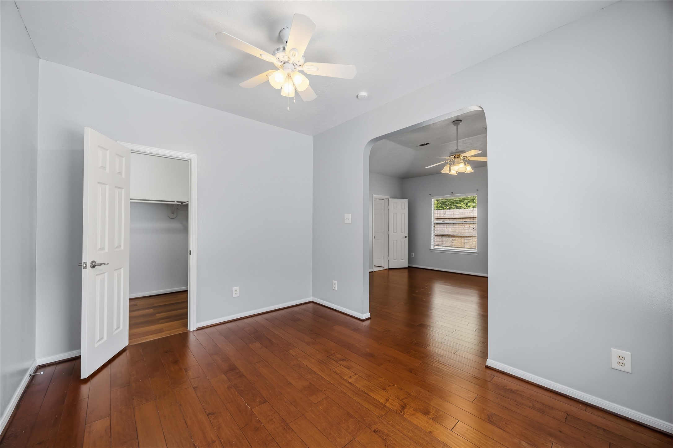 807 Fairpark Lane Property Photo 20