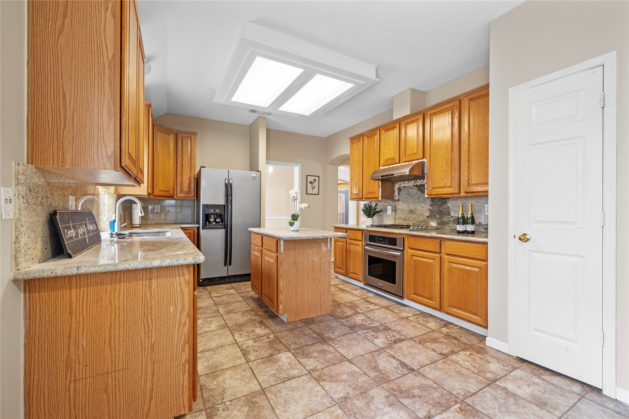 8619 Bridge Park Drive Property Photo 15