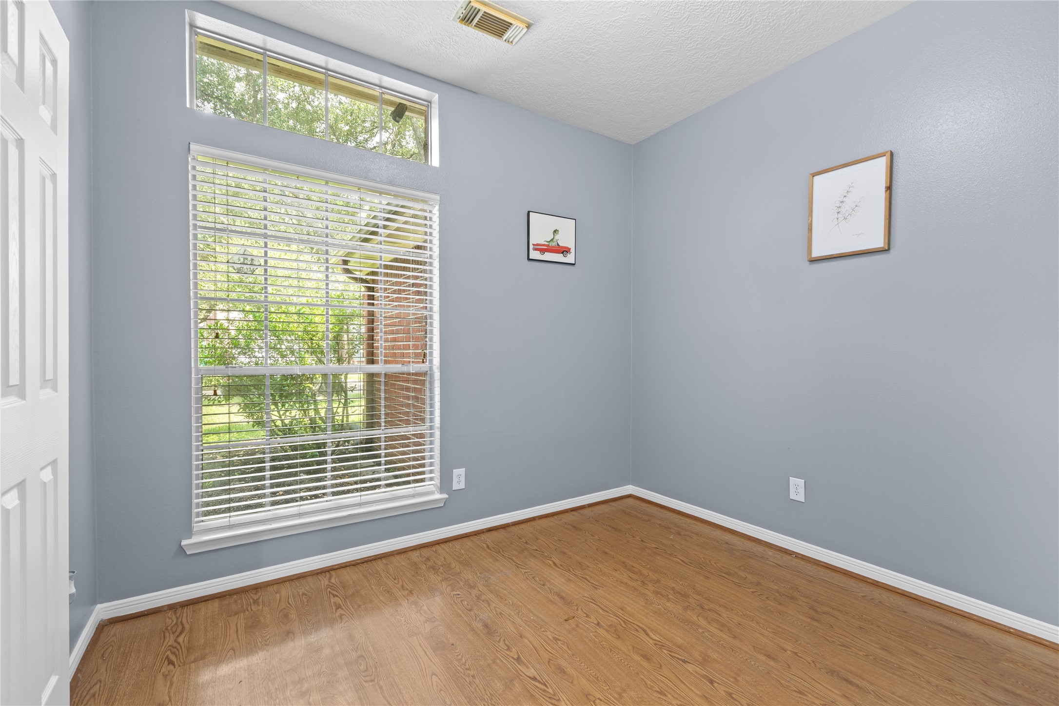 8619 Bridge Park Drive Property Photo 23