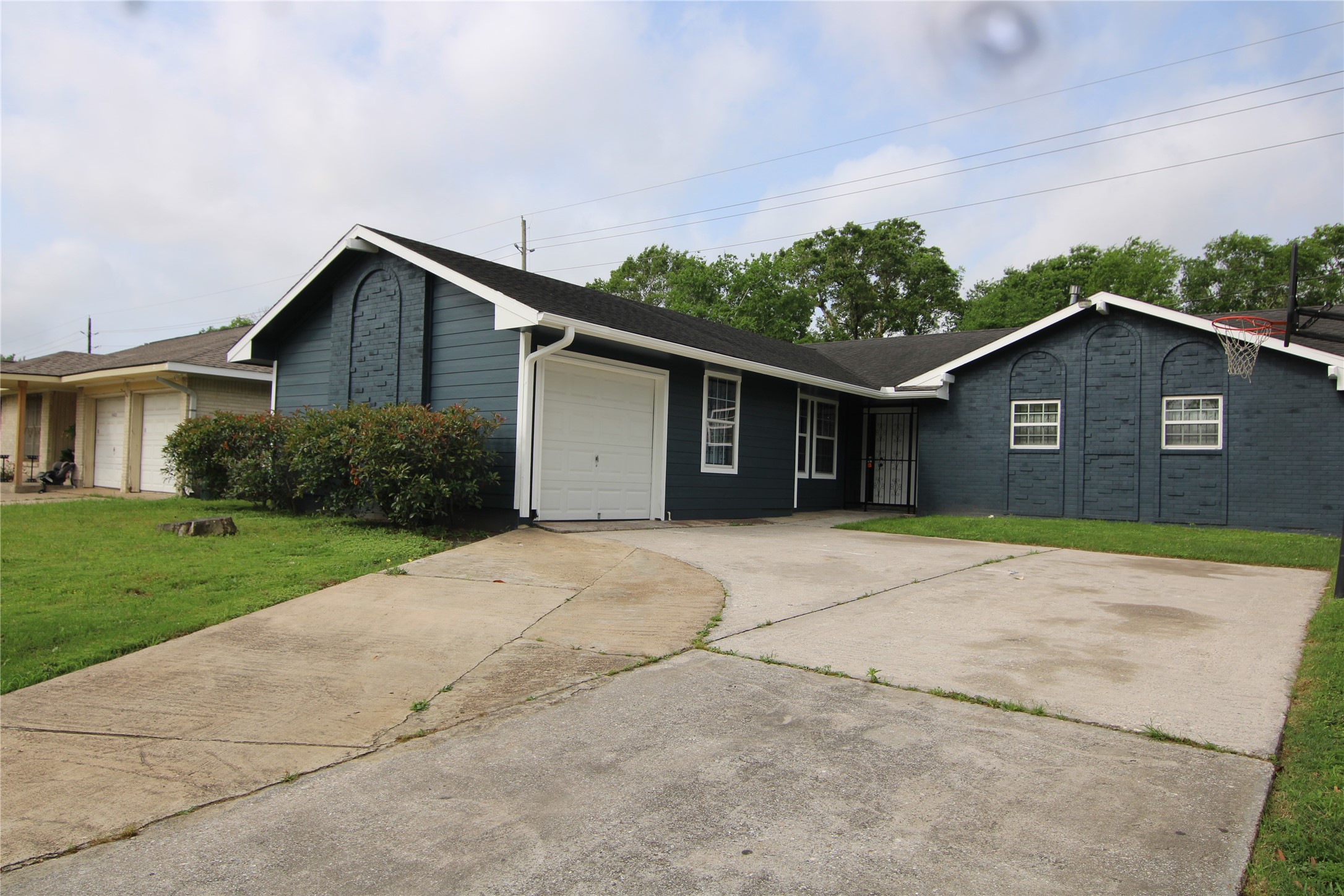 Aldine Middle School Real Estate Listings Main Image