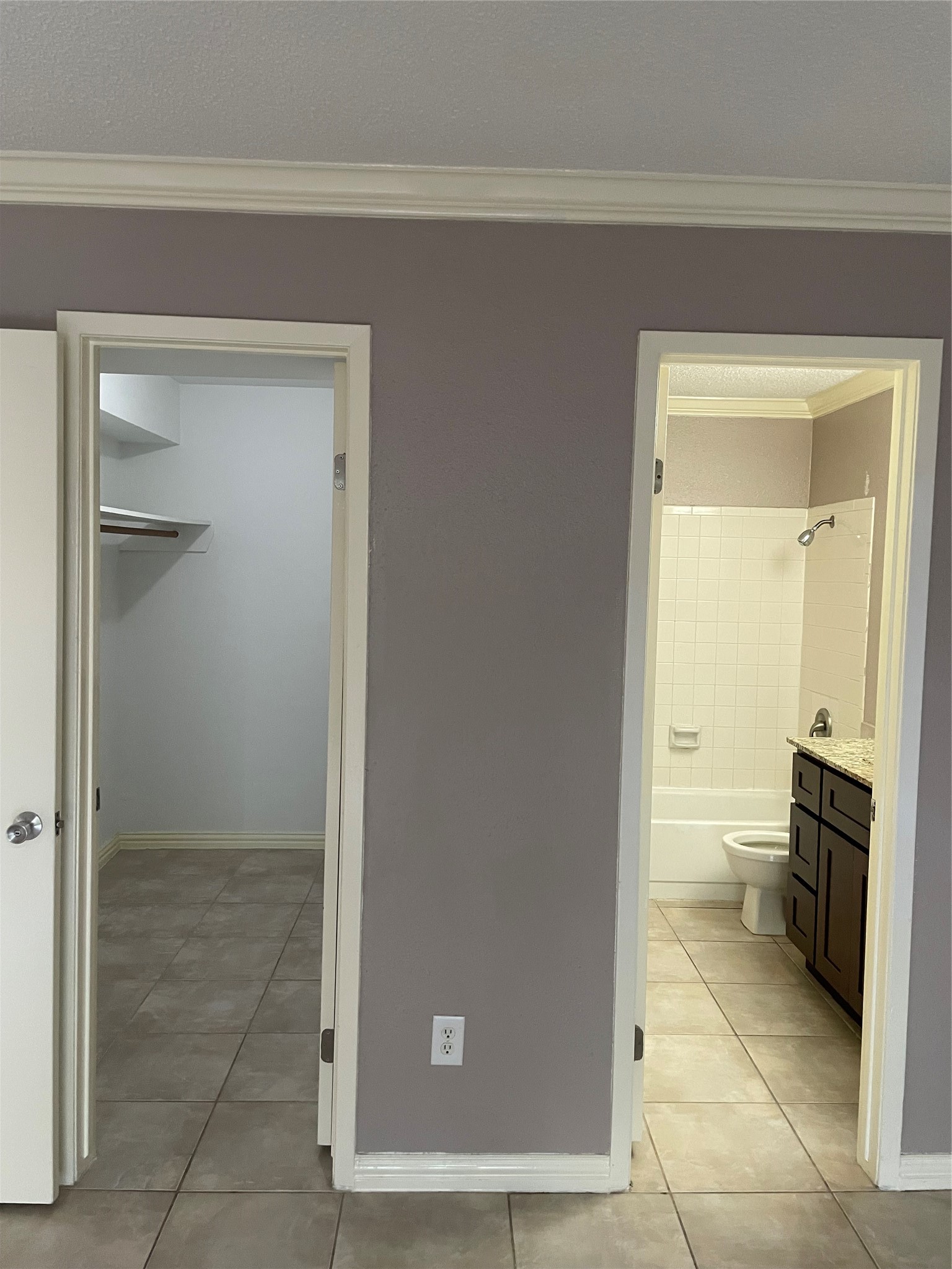 17401 Red Oak Drive 74 Property Photo 8