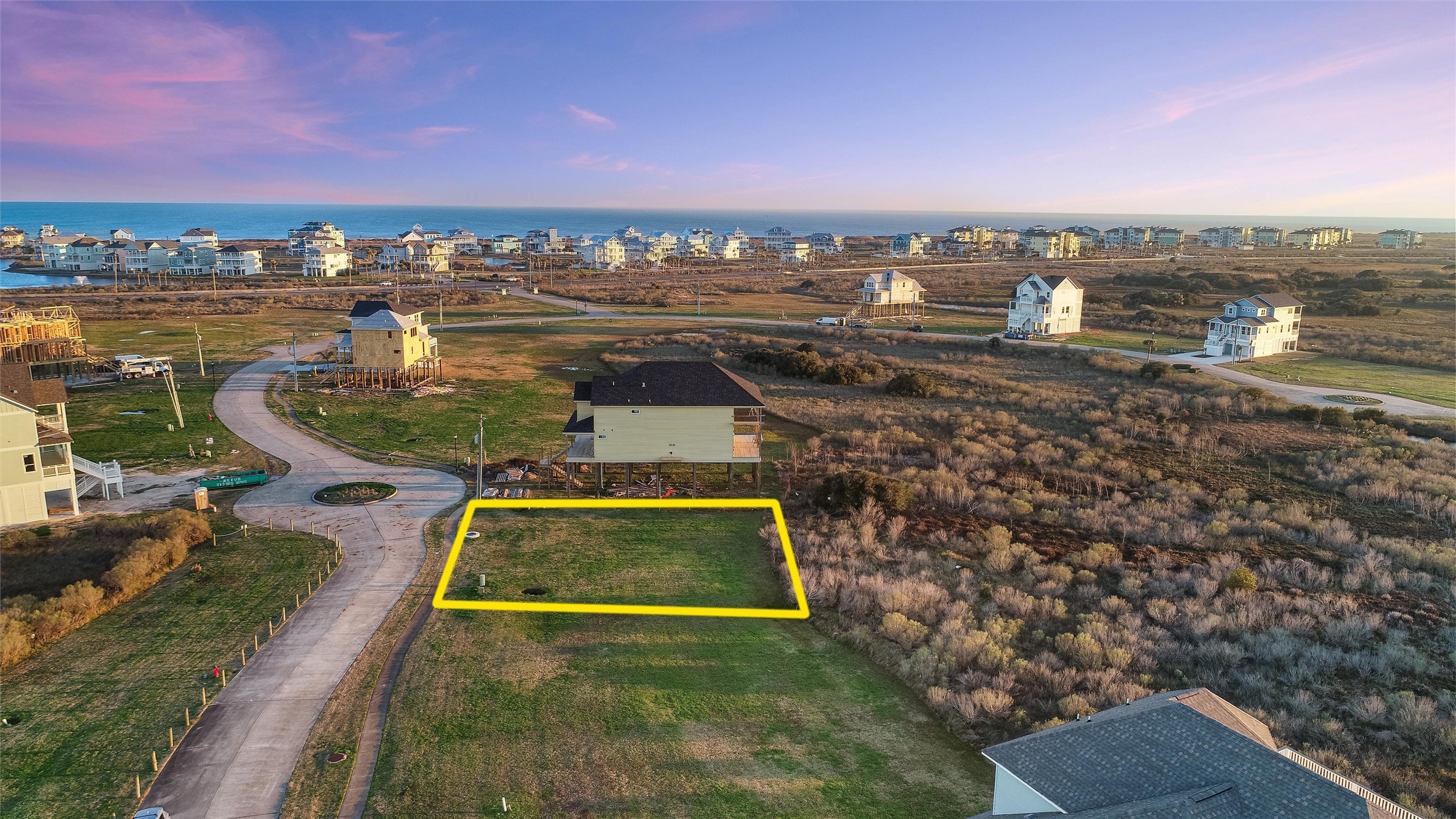 25730 Bay Breeze Drive Property Photo 2