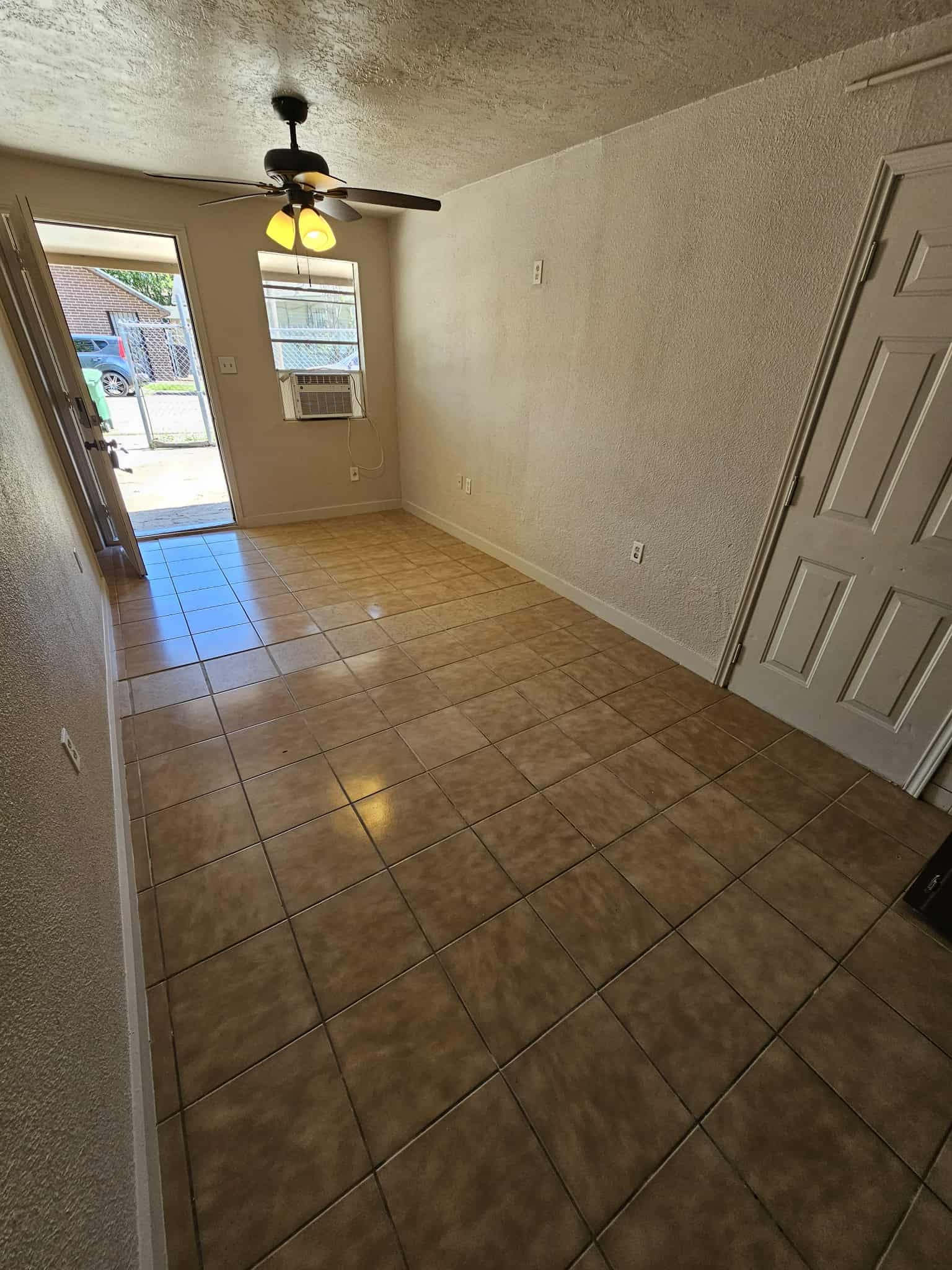 4115 Bering Street B Property Photo 4