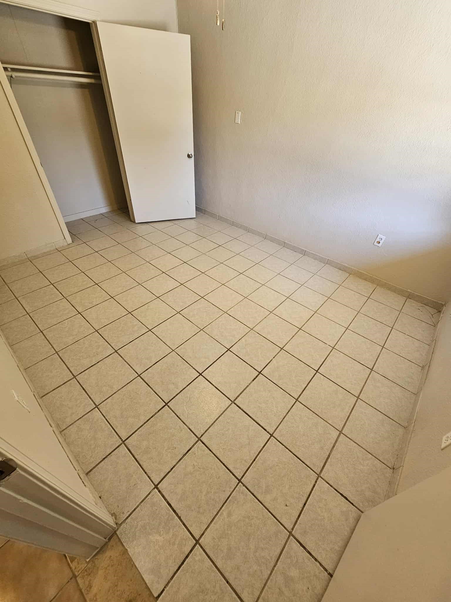 4115 Bering Street B Property Photo 7