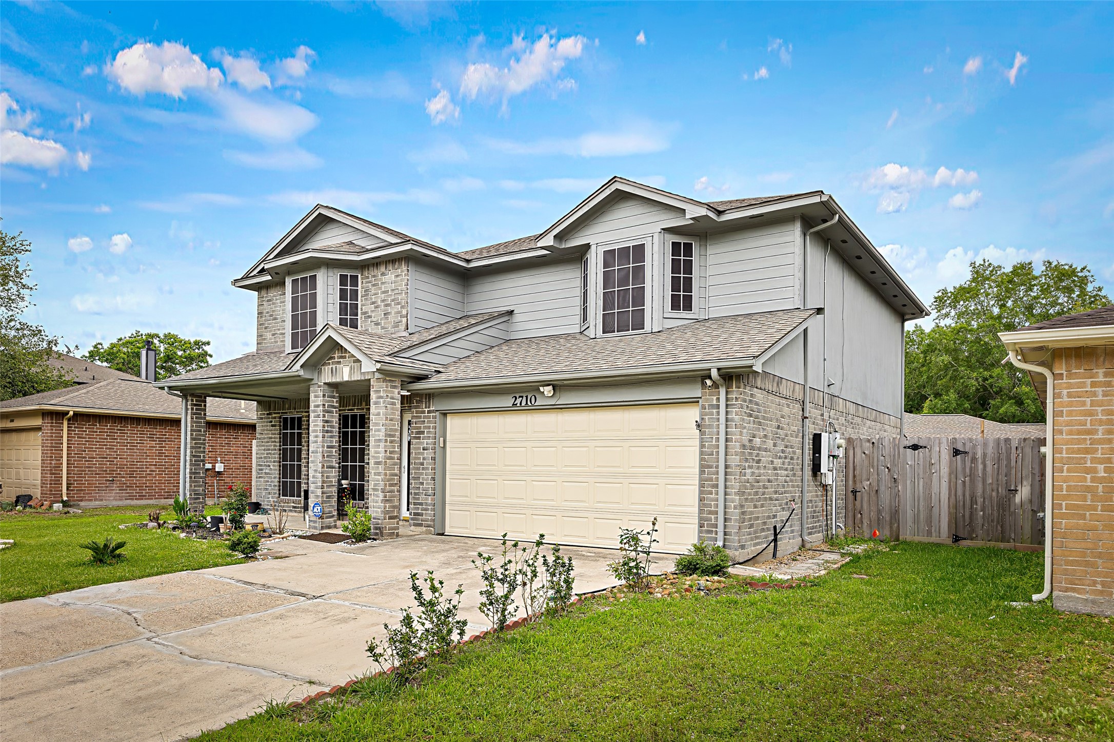 2710 Fox View Circle Property Photo 3