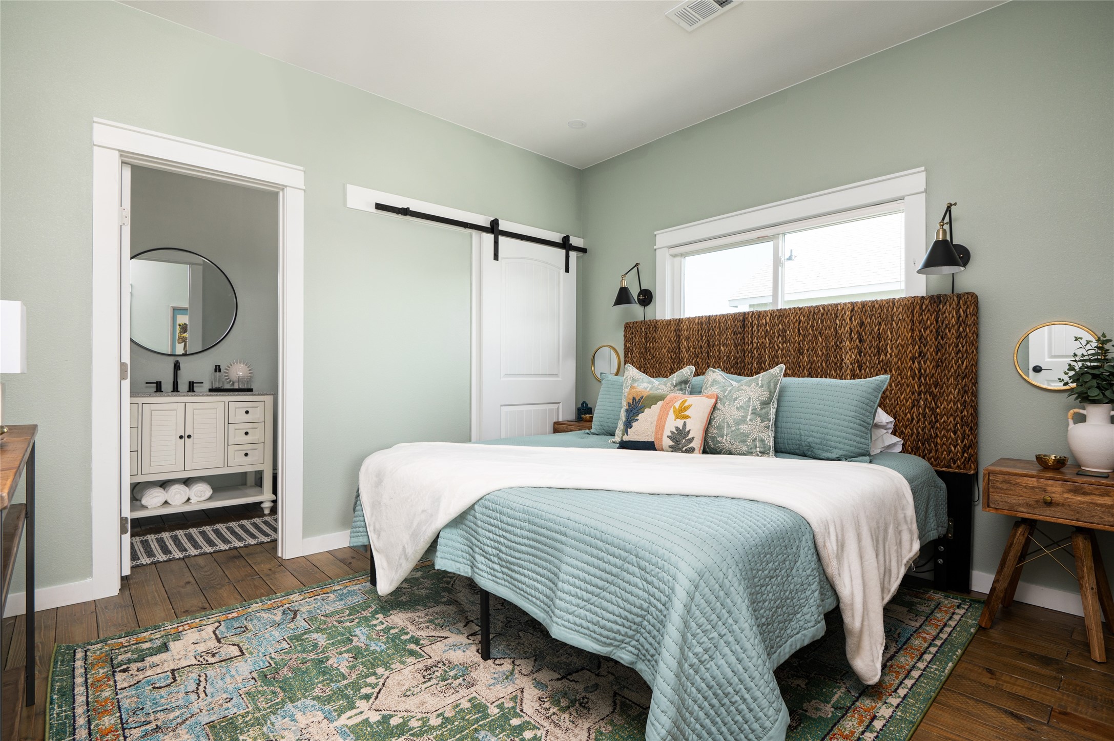 1068 Johnson Road Property Photo 16