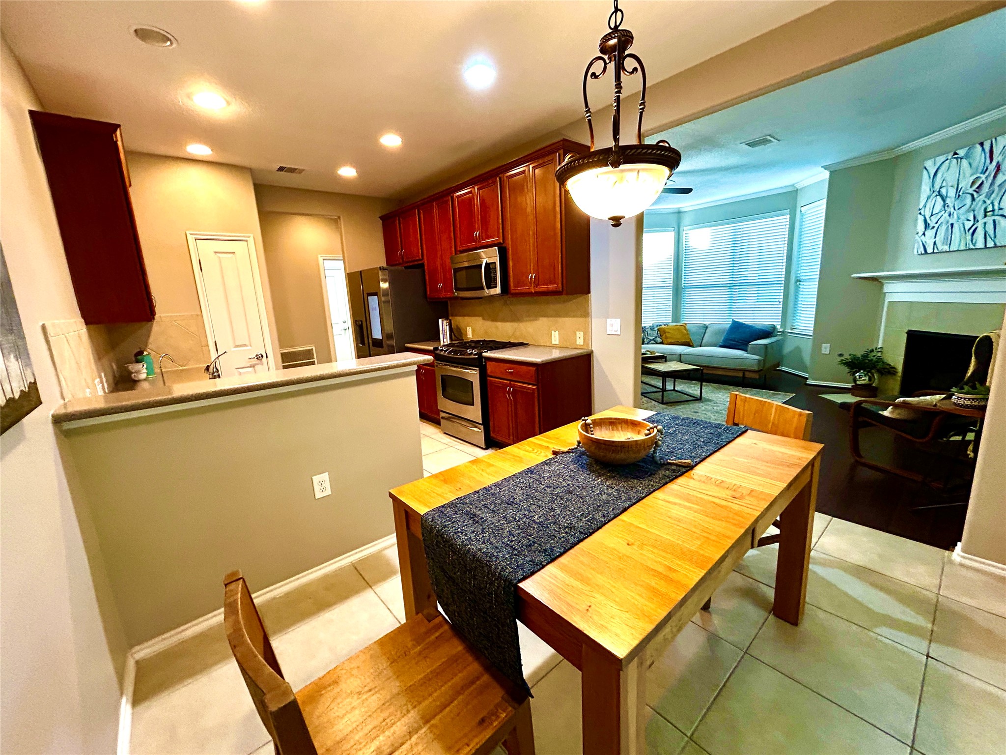 13600 Breton Ridge Street 24a Property Photo 9