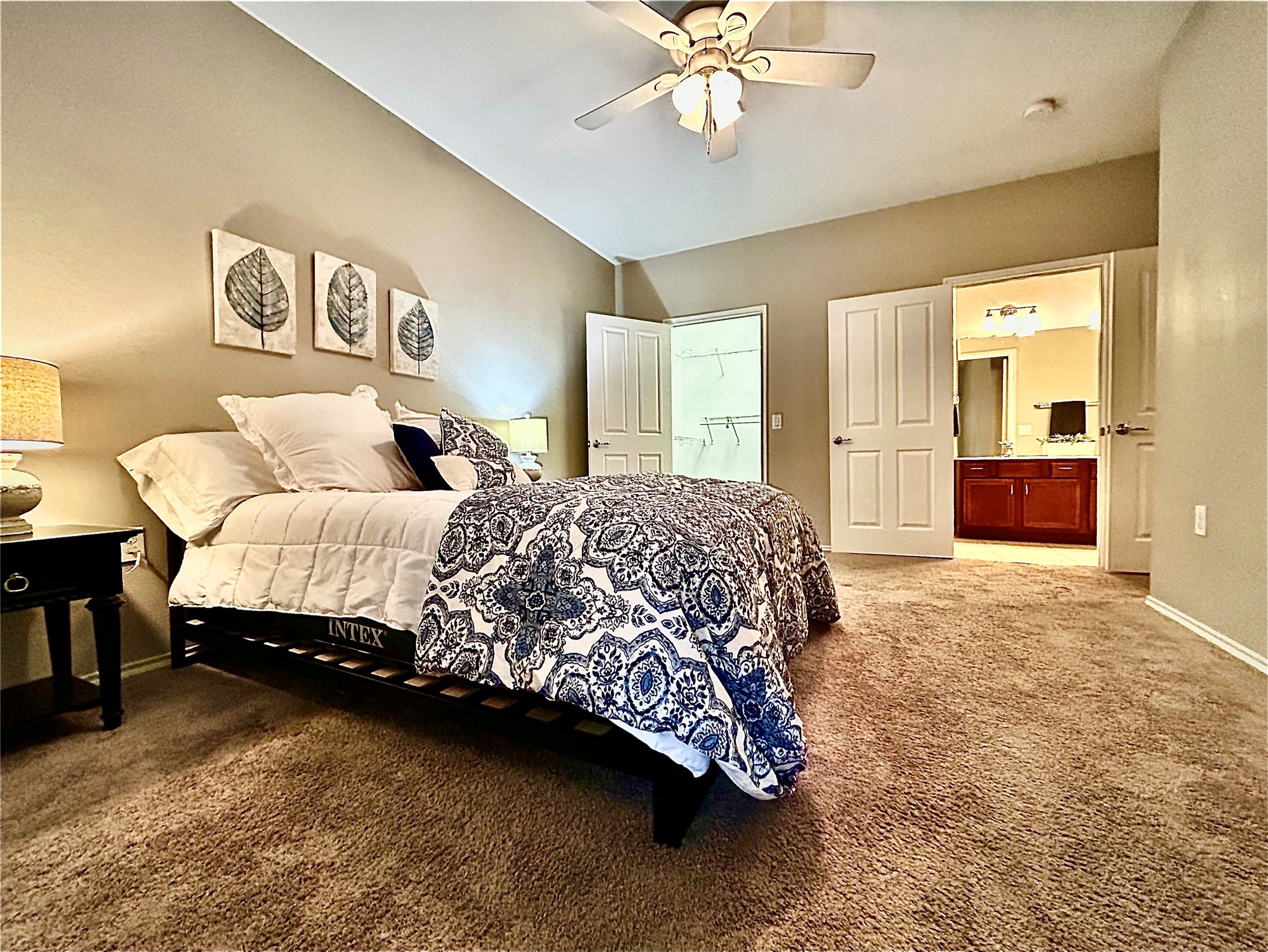 13600 Breton Ridge Street 24a Property Photo 12