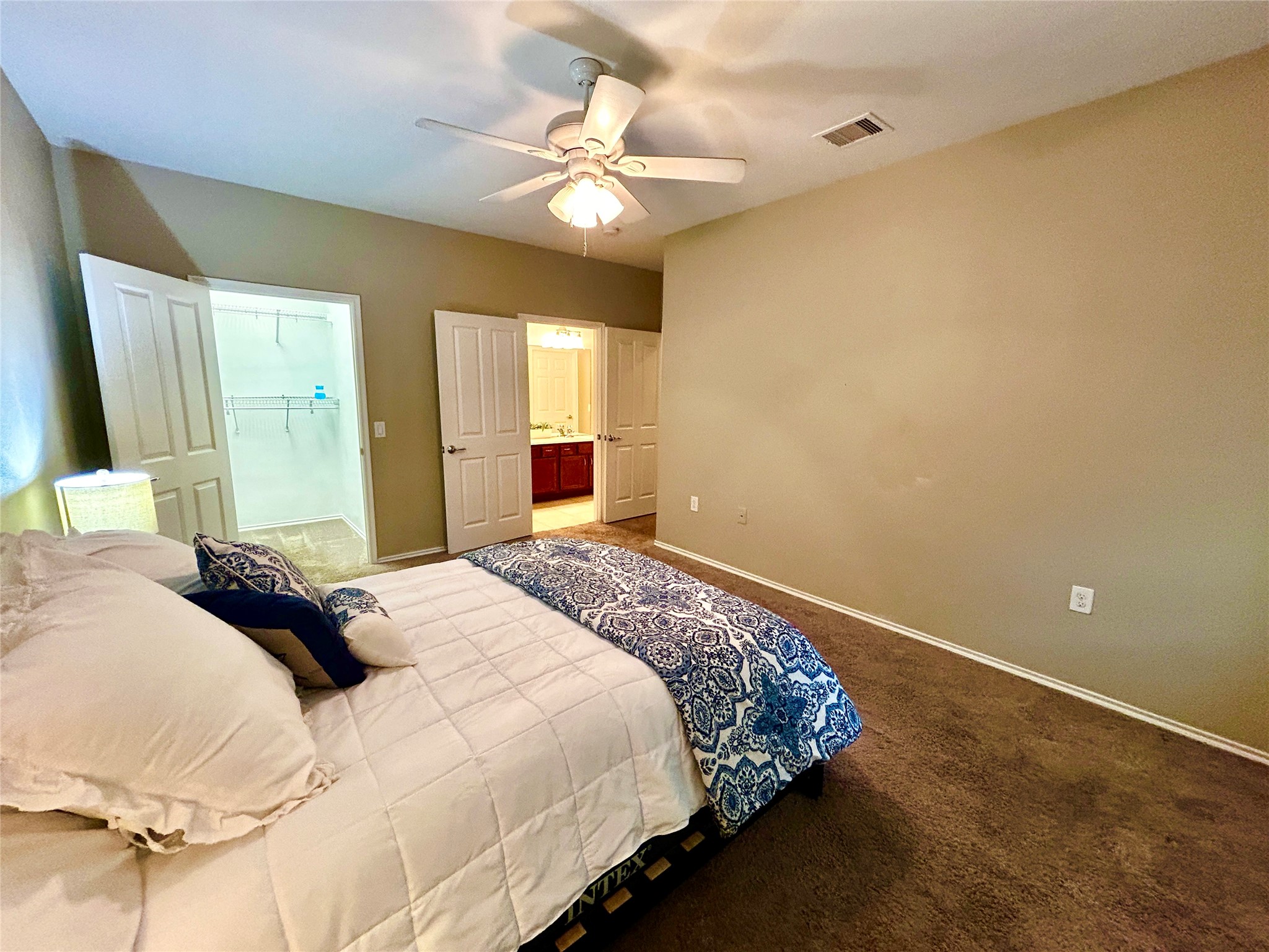 13600 Breton Ridge Street 24a Property Photo 13