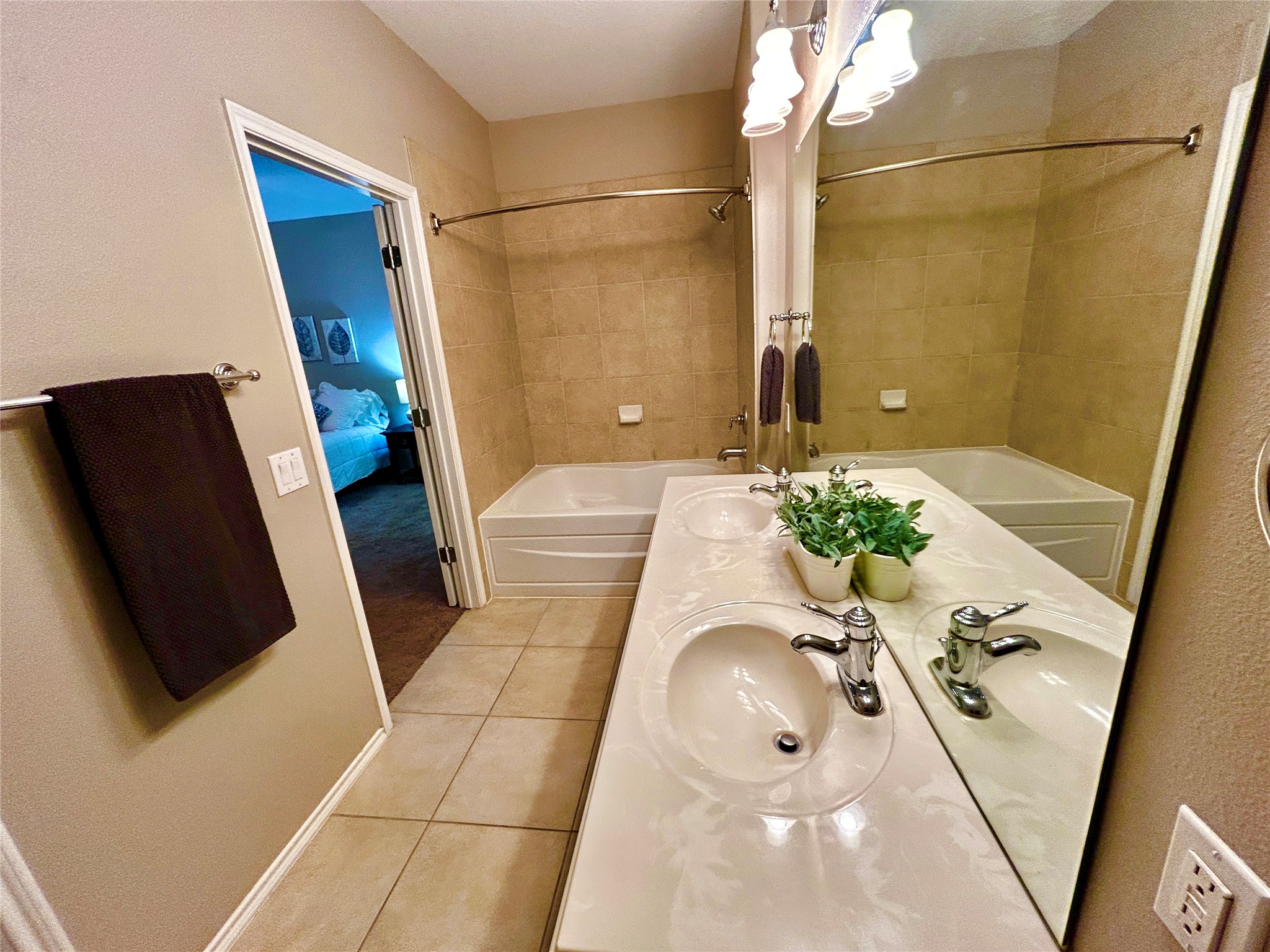 13600 Breton Ridge Street 24a Property Photo 15