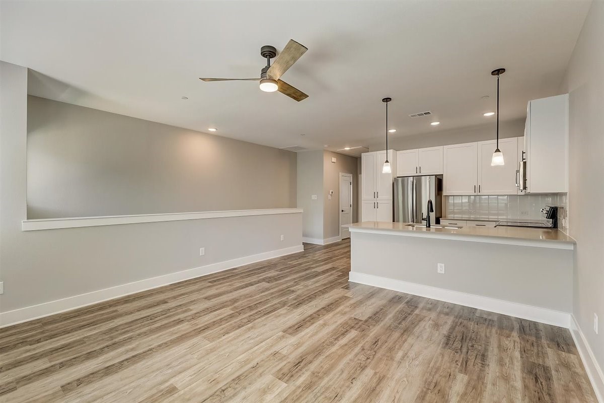 4700 Colosseum Way Property Photo 12