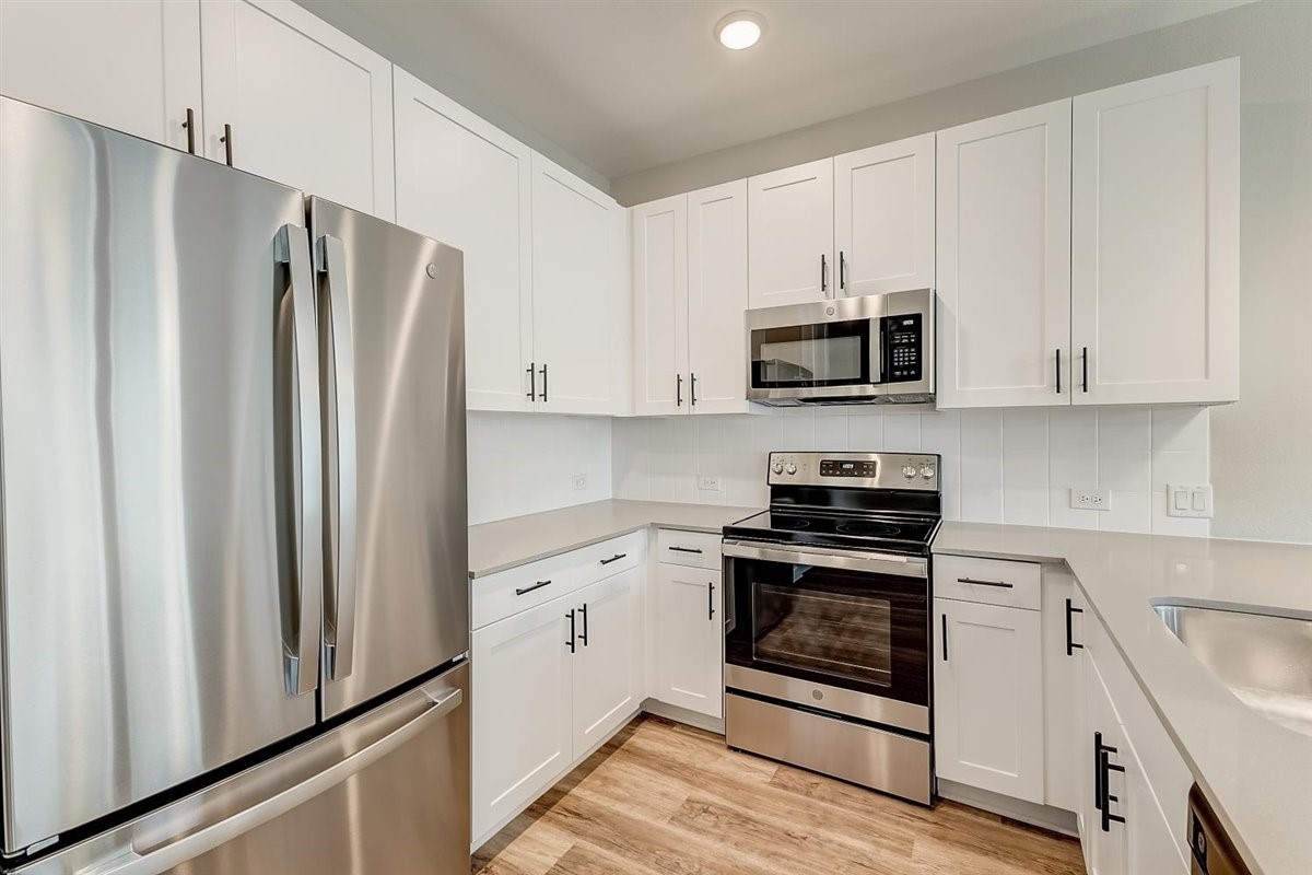 4700 Colosseum Way Property Photo 14