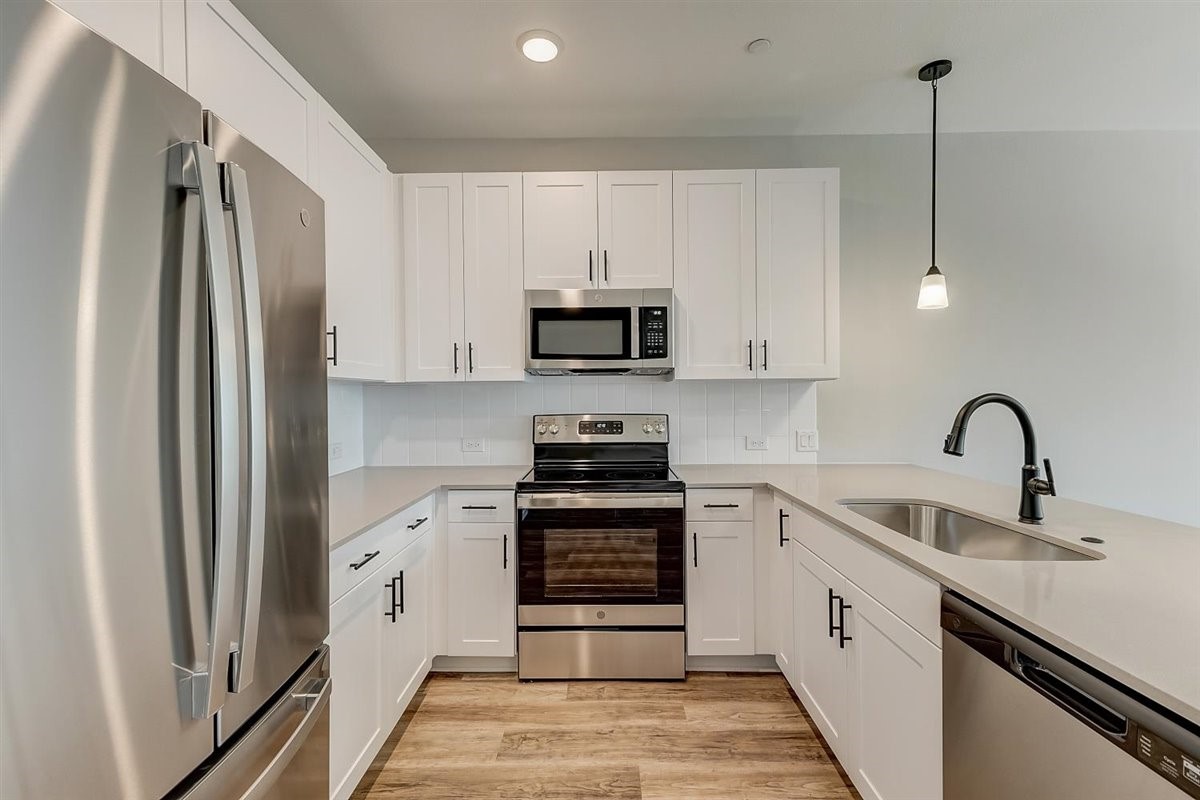 4700 Colosseum Way Property Photo 15