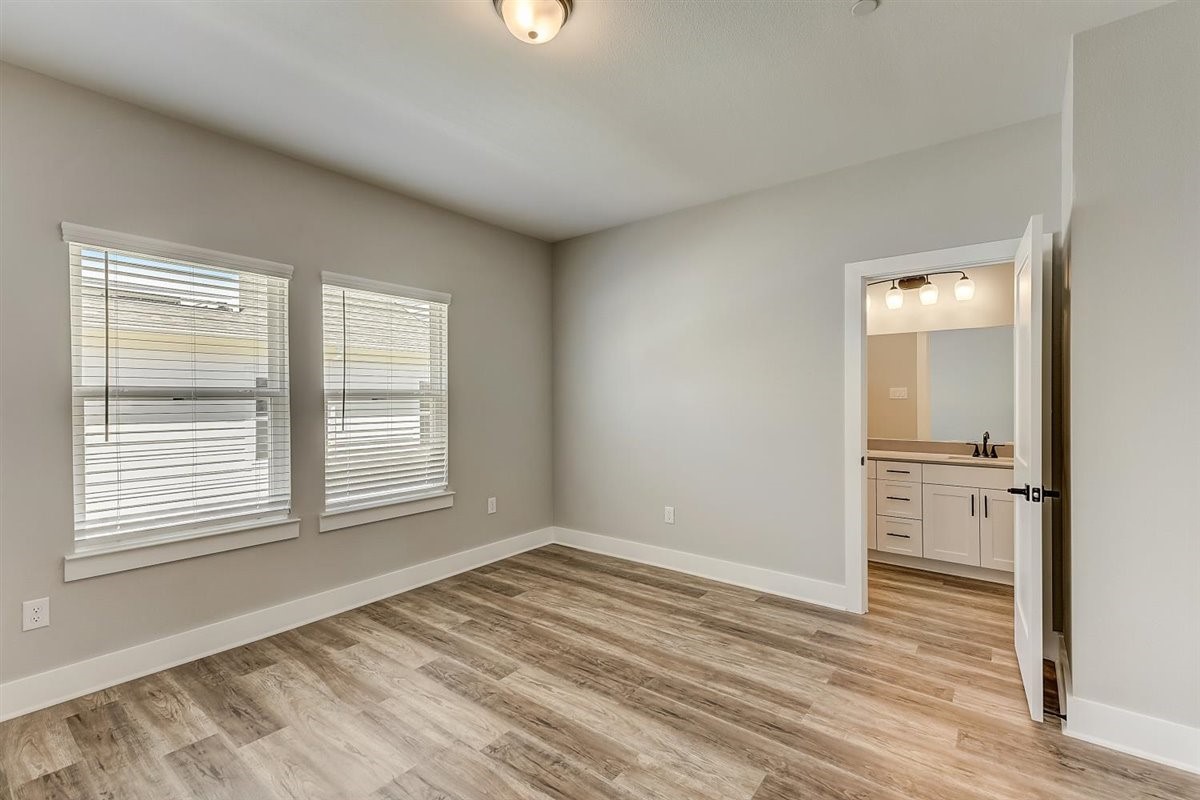 4700 Colosseum Way Property Photo 21