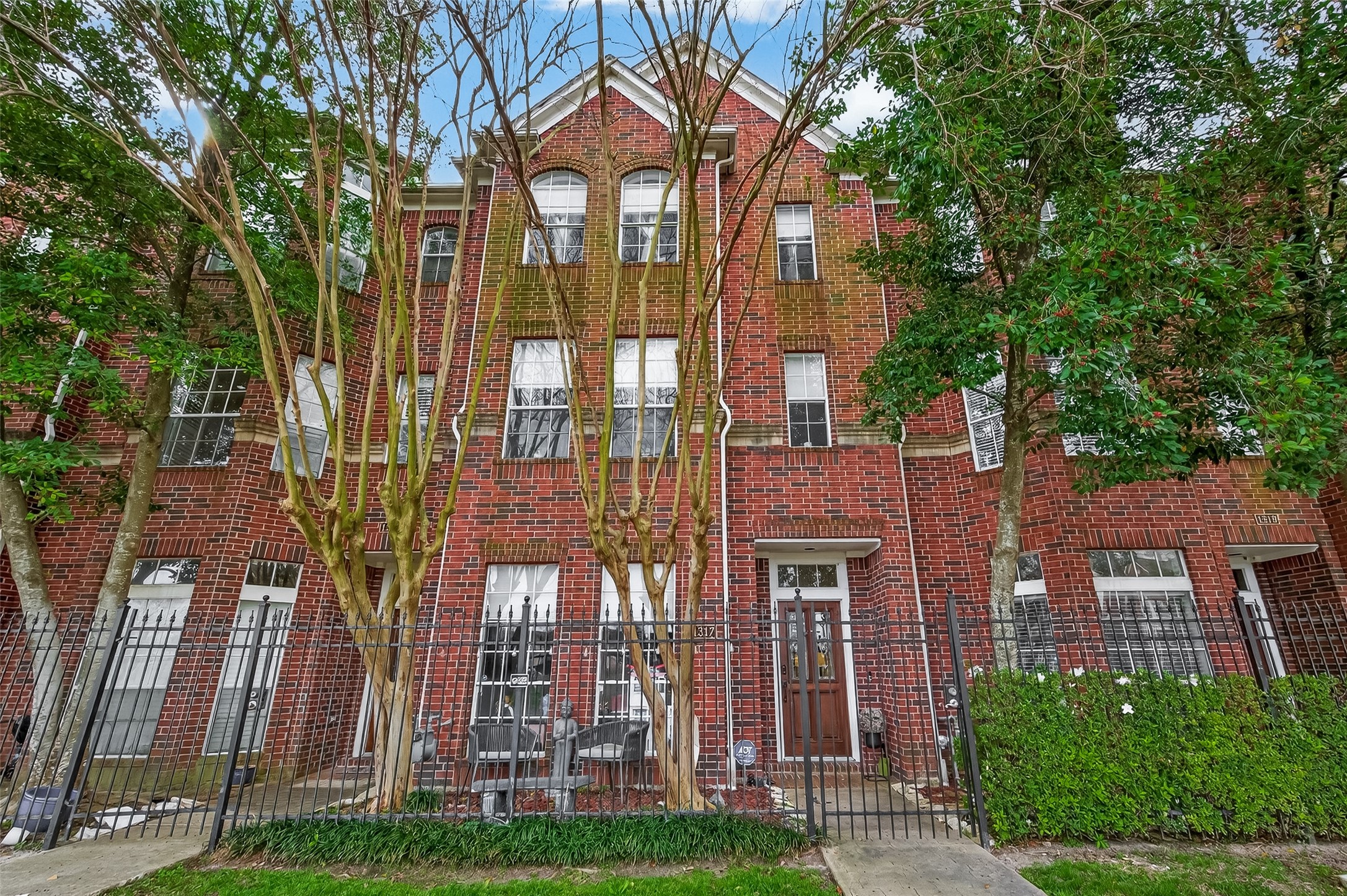 1317 Oneil Street Property Photo 1