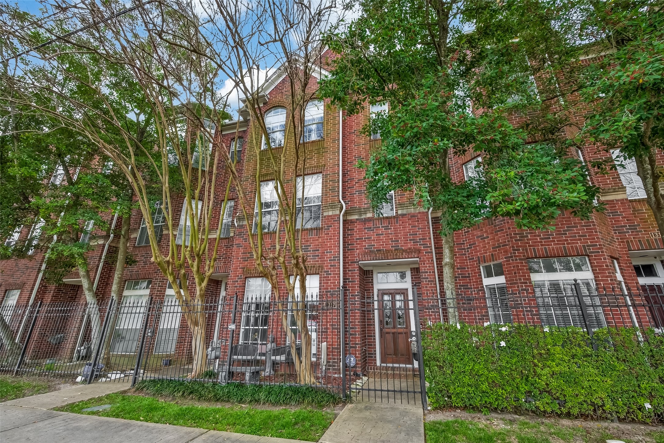 1317 Oneil Street Property Photo 2