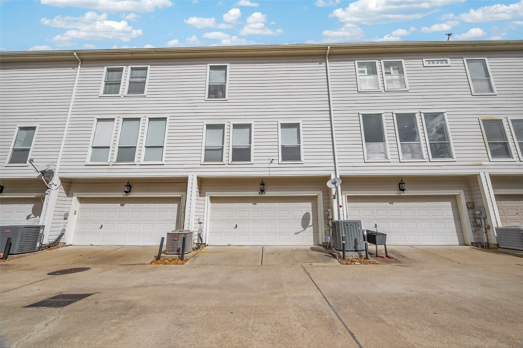 1317 Oneil Street Property Photo 38
