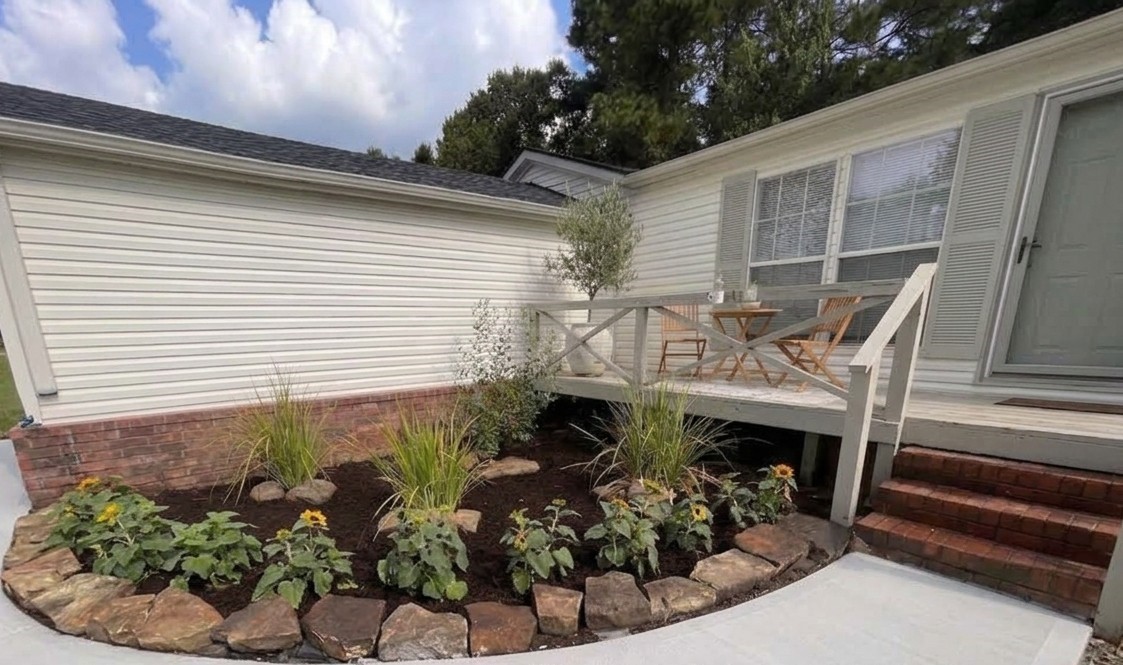 16544 Desert Star Drive Property Photo 1