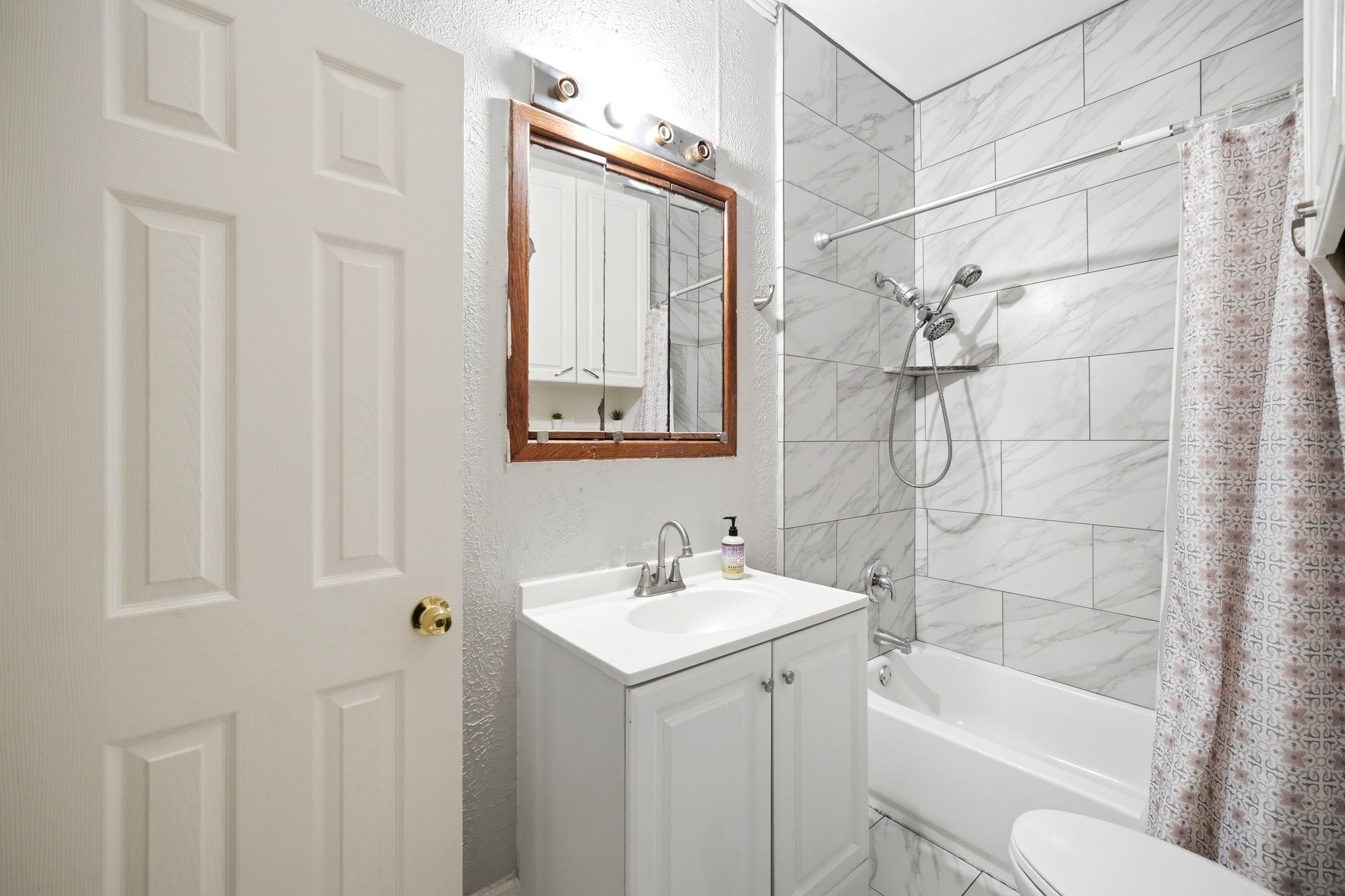 204 W Murrill Street Property Photo 20