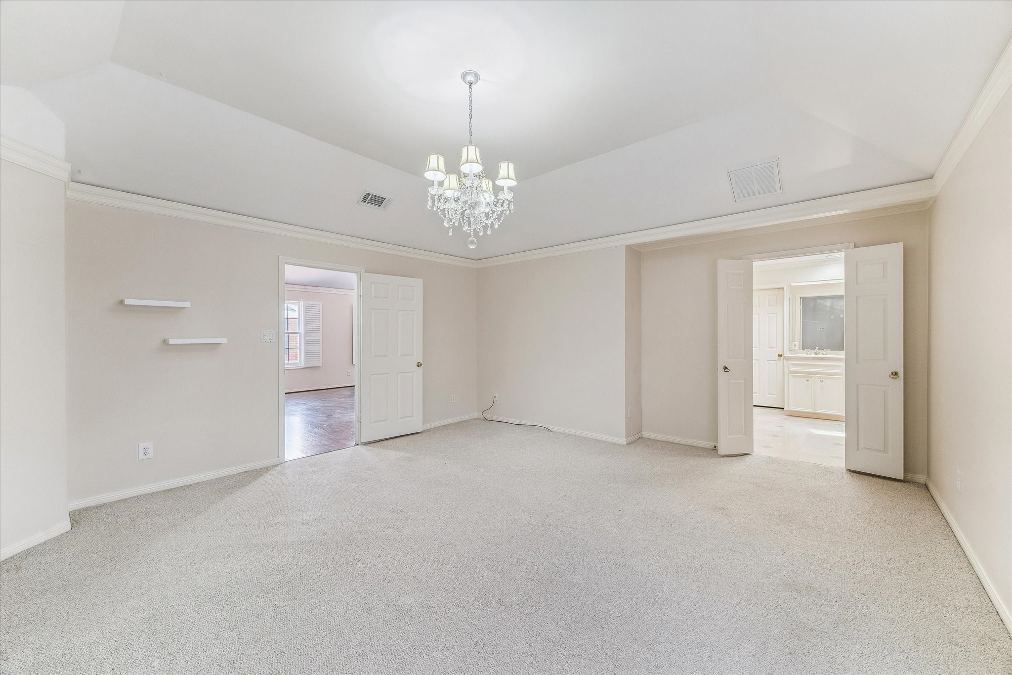 2732 Mid Lane Property Photo 16