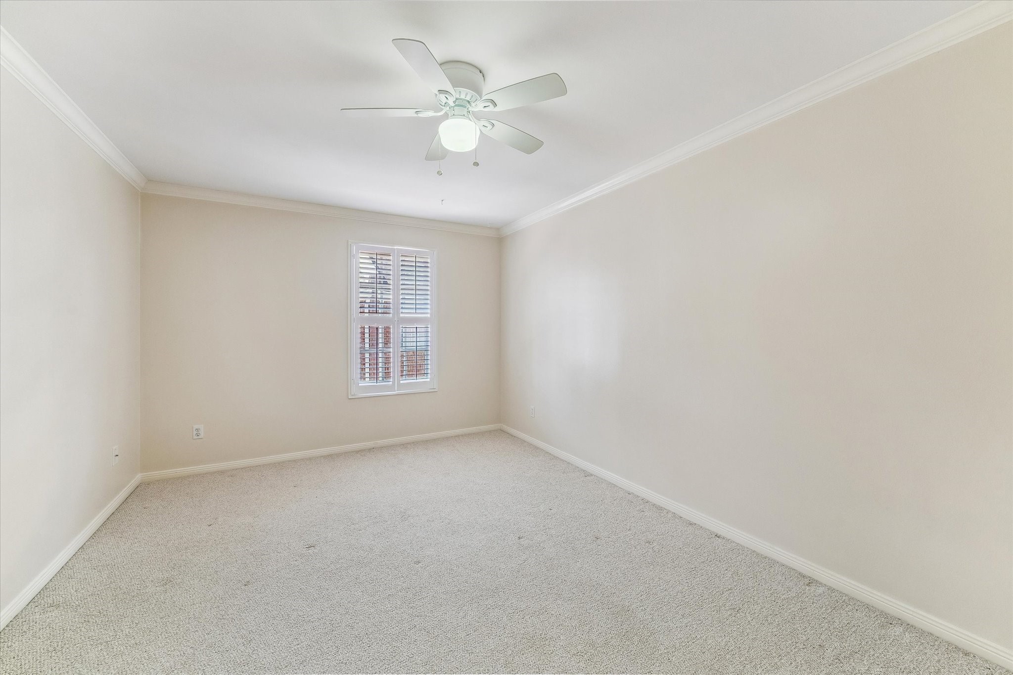 2732 Mid Lane Property Photo 19