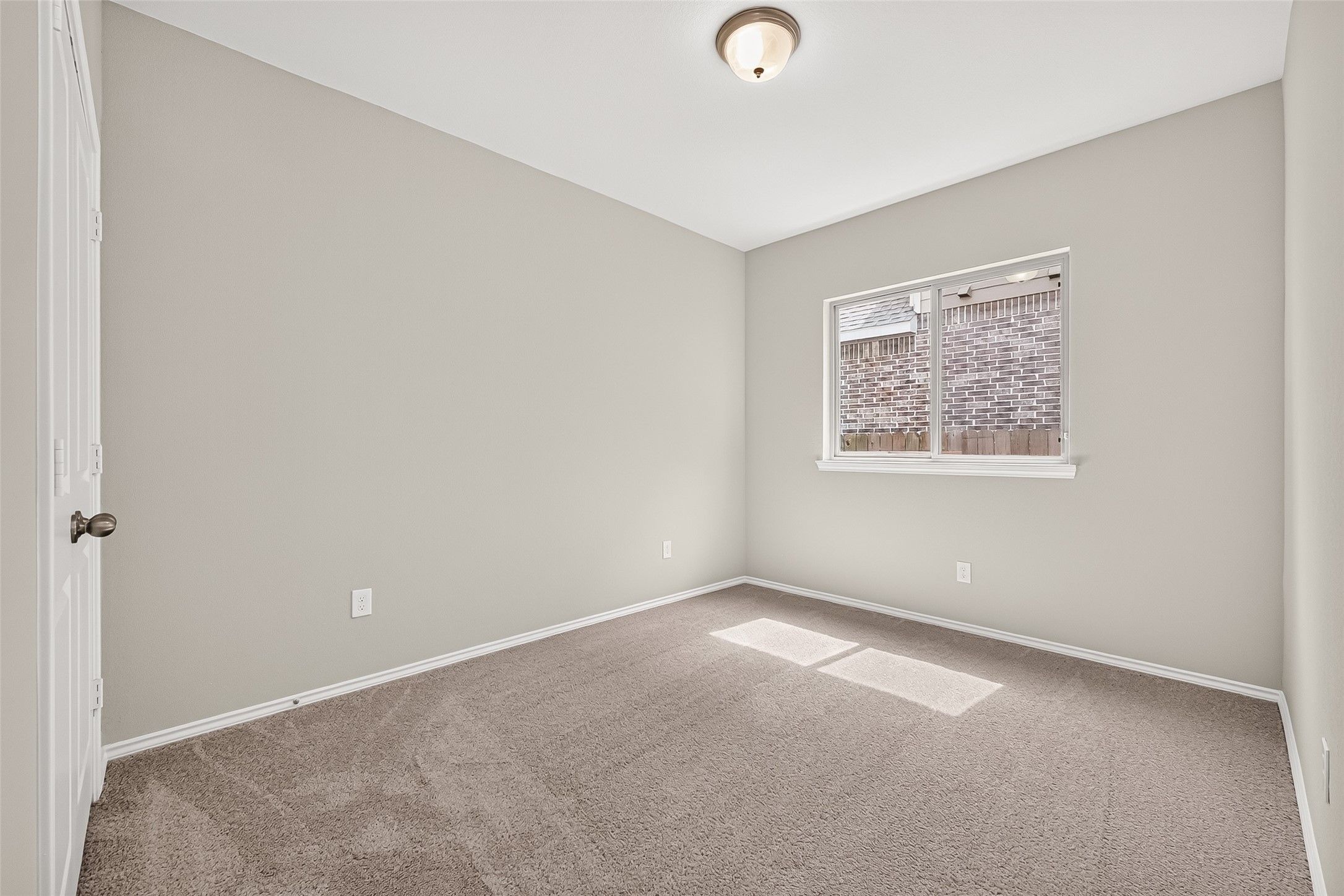 311 Violet Crown Lane Property Photo 20