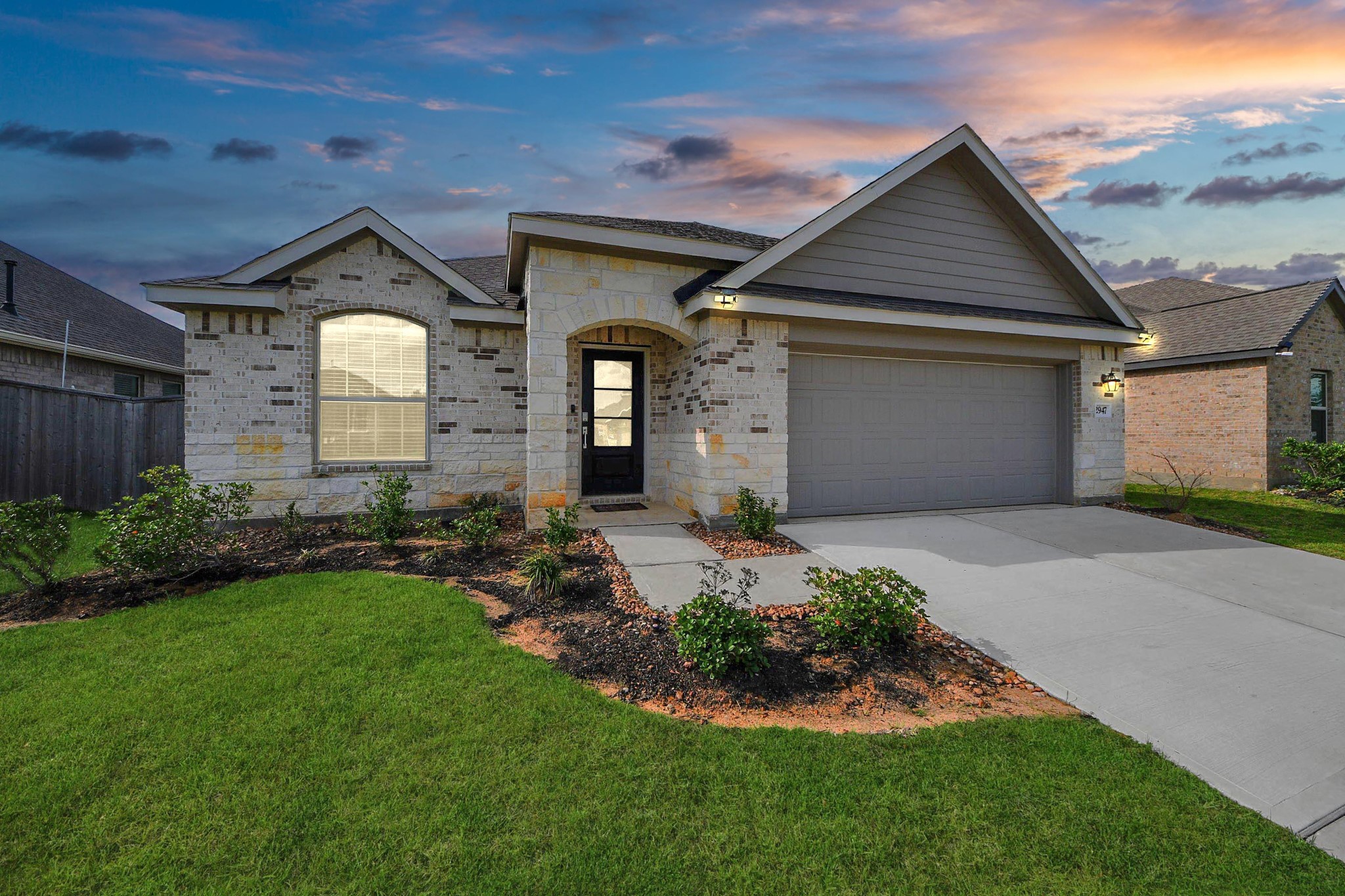 2947 Palominos Way Property Photo 1