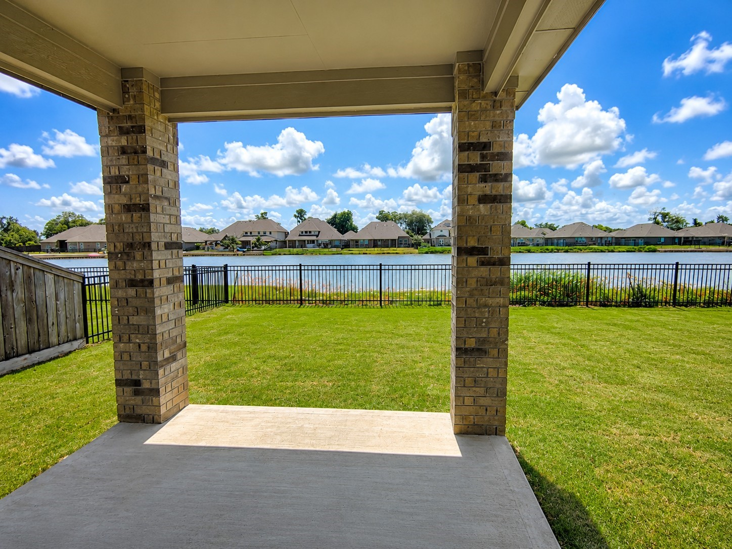 122 Water Grass Trail Property Photo 2