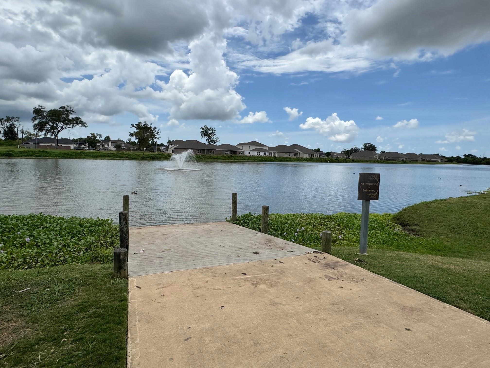 122 Water Grass Trail, Clute Tx 77531 Property Photo 34