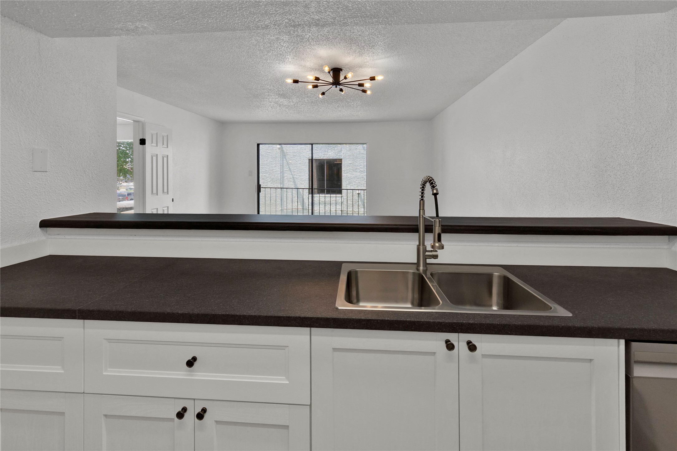 2830 S Bartell Drive 23 Property Photo 6