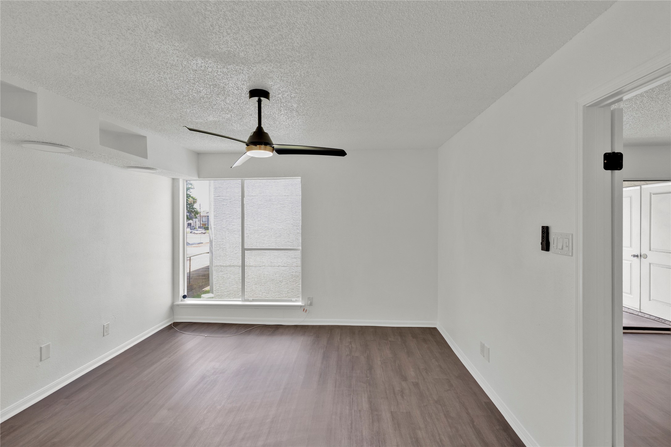 2830 S Bartell Drive 23 Property Photo 9