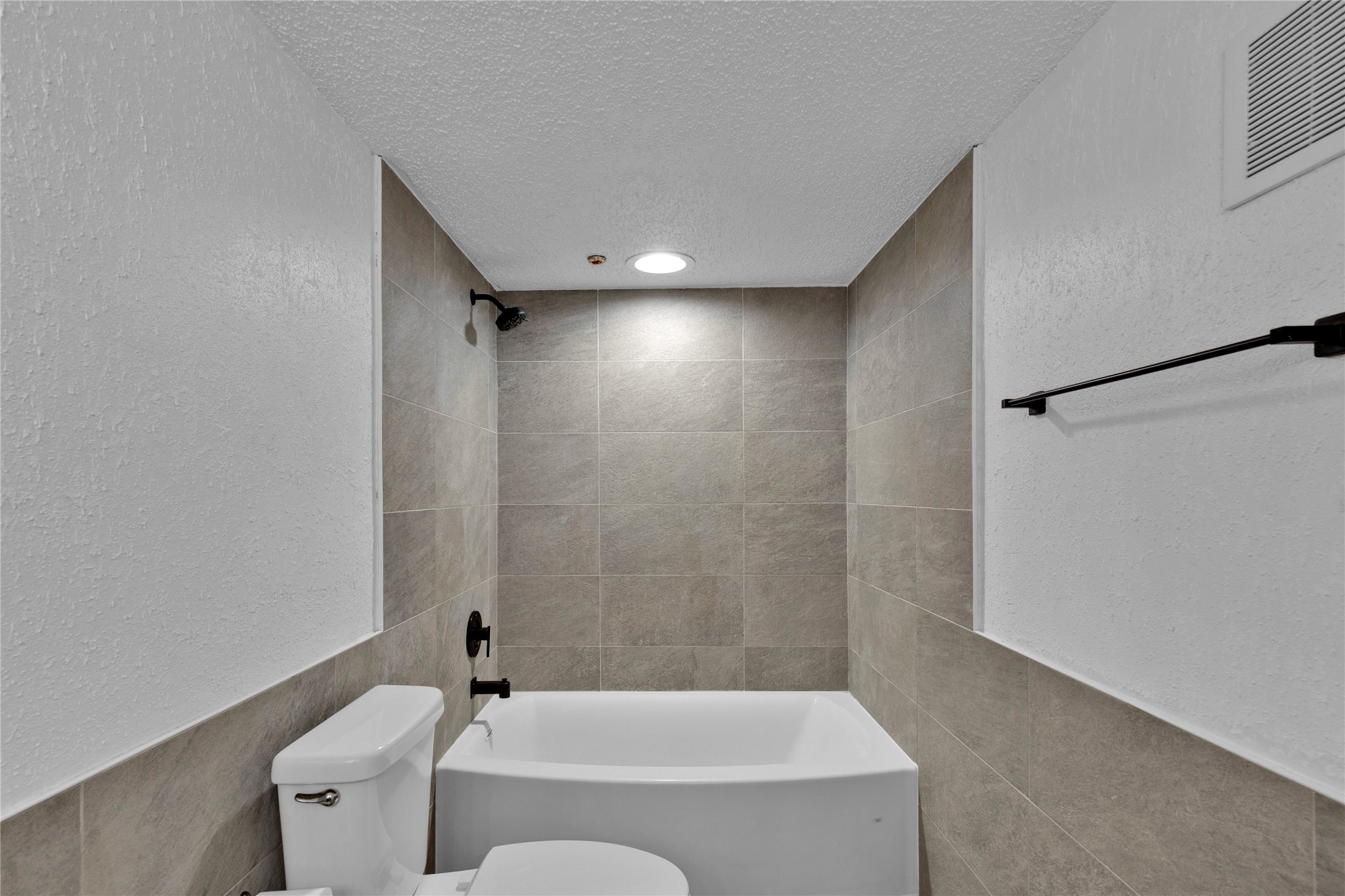 2830 S Bartell Drive 23 Property Photo 12