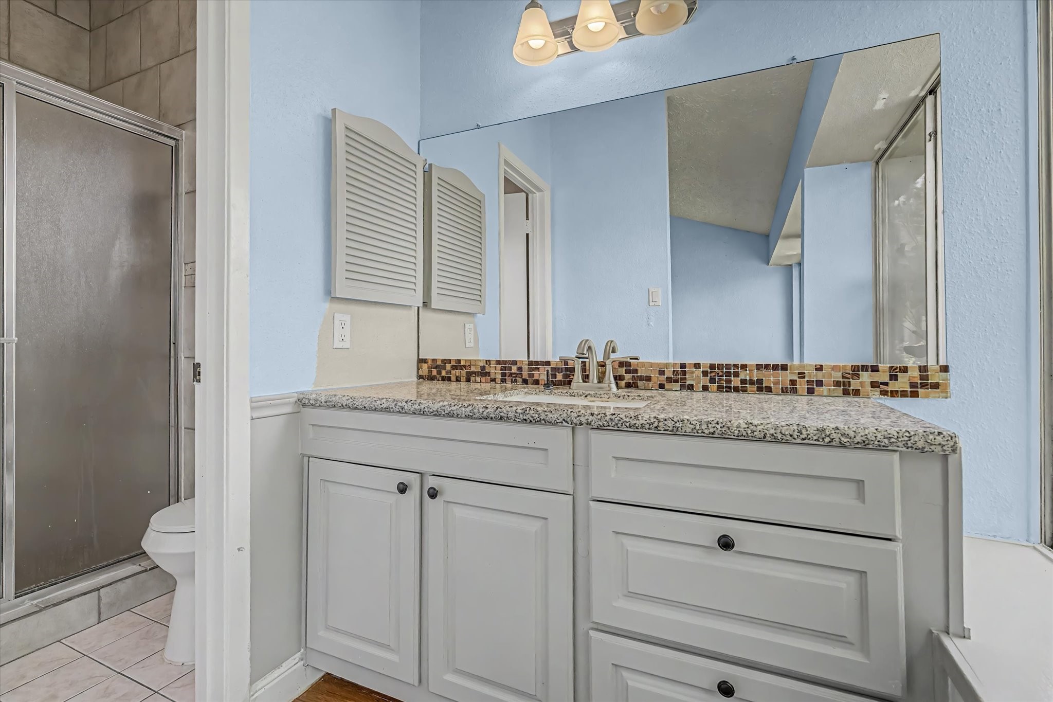 14218 Whitecross Drive Property Photo 21
