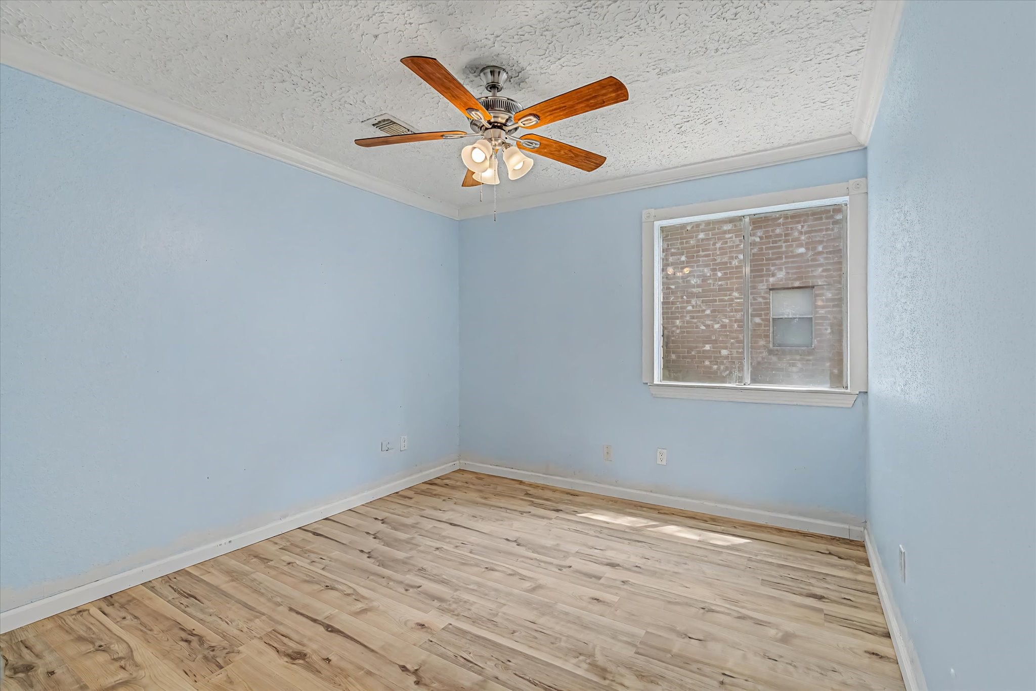 14218 Whitecross Drive Property Photo 26