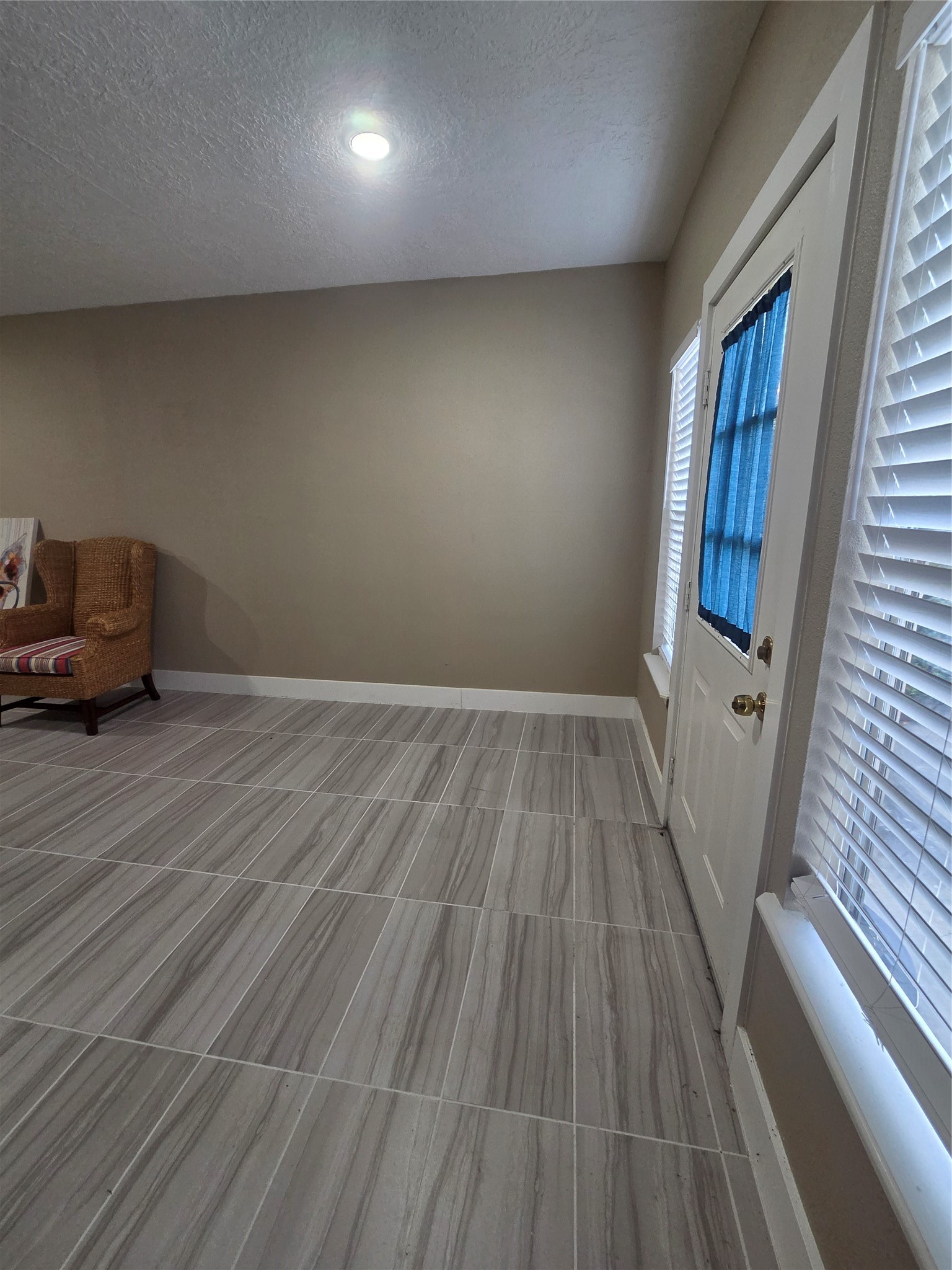 6526 Country Club Drive B Property Photo 3